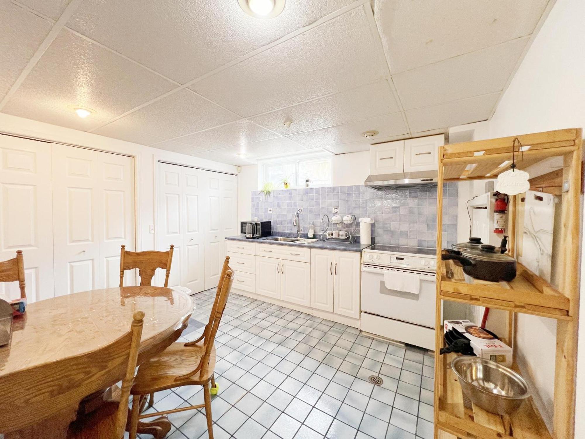 Homestay Vihome-110 Mcnicoll Cozy Near Finch And Don Mills