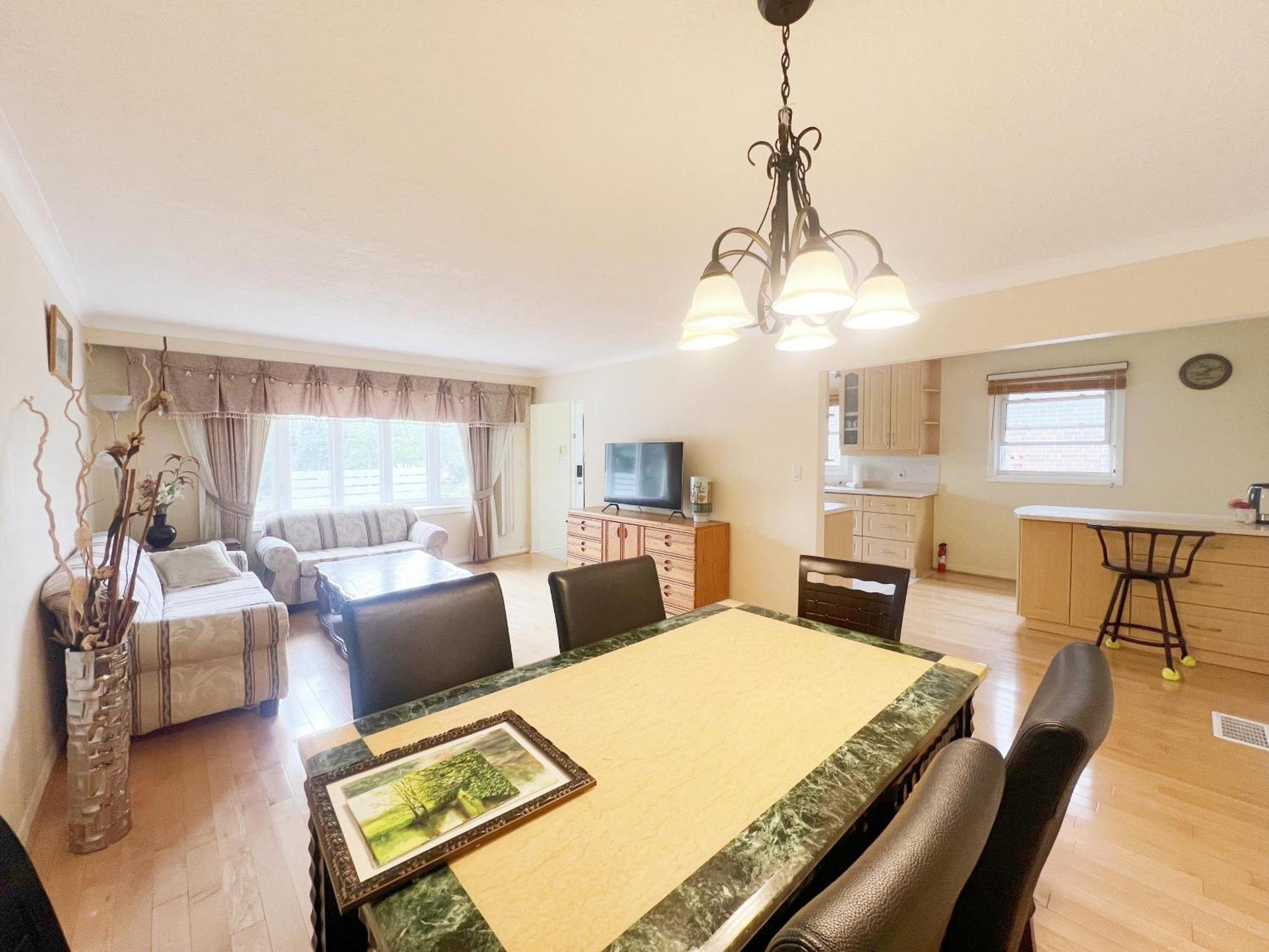 Vihome-110 Mcnicoll Cozy Near Finch And Don Mills Homestay
