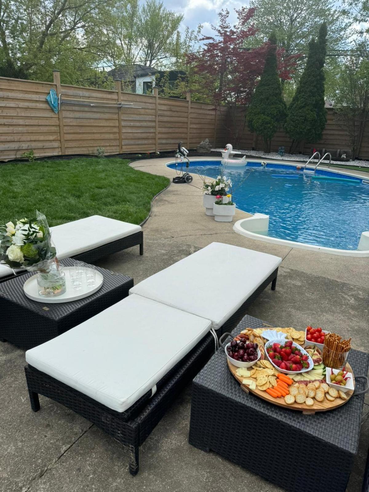 Luxury 2bedroom Unit In The With A Heated Salt Water Pool Apartment