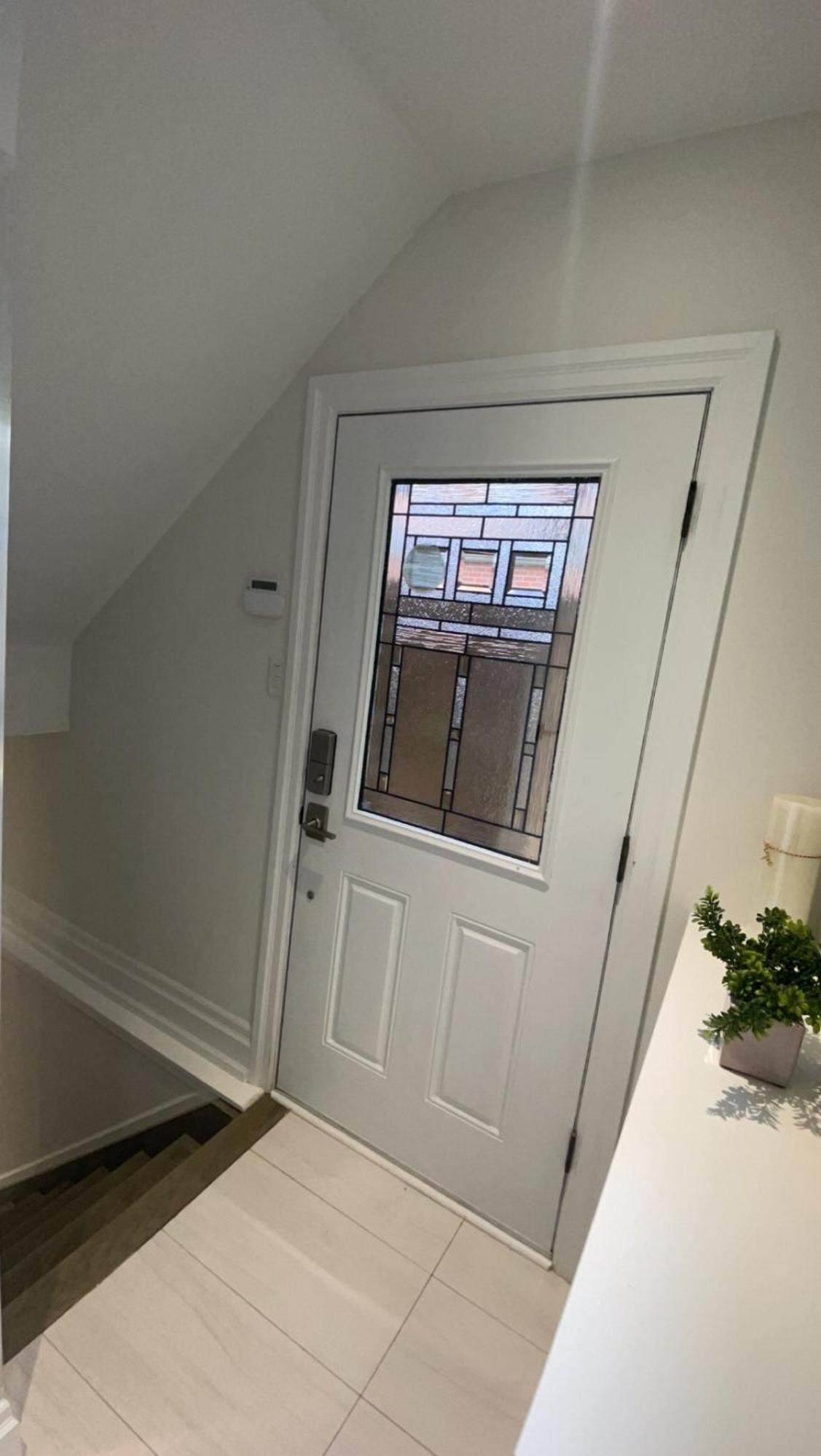 Luxury 2bedroom Unit In The With A Heated Salt Water Pool Apartment *
