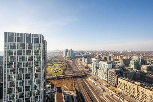 Modern Stylish - 5 Min From Cn Tower *