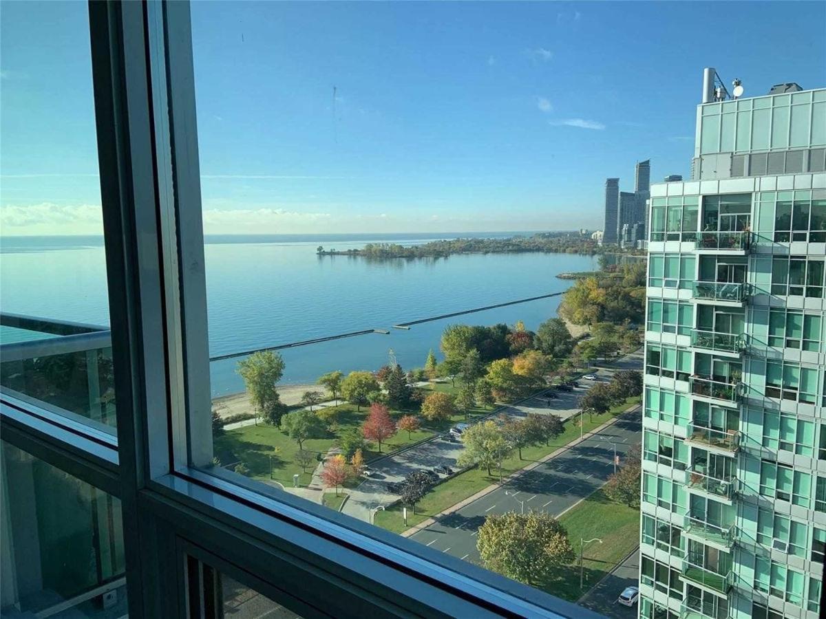 Modern Stylish - 5 Min From Cn Tower * Toronto