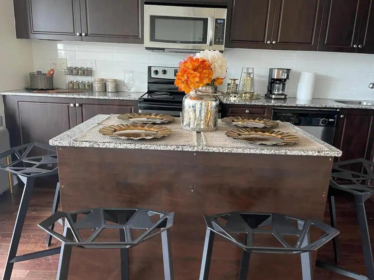 Modern Stylish - 5 Min From Cn Tower *