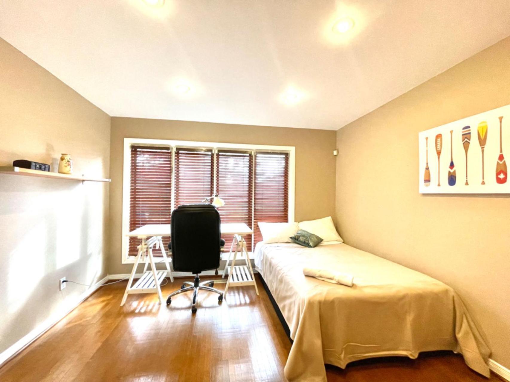 Vihome Bed & Breakfast Toronto