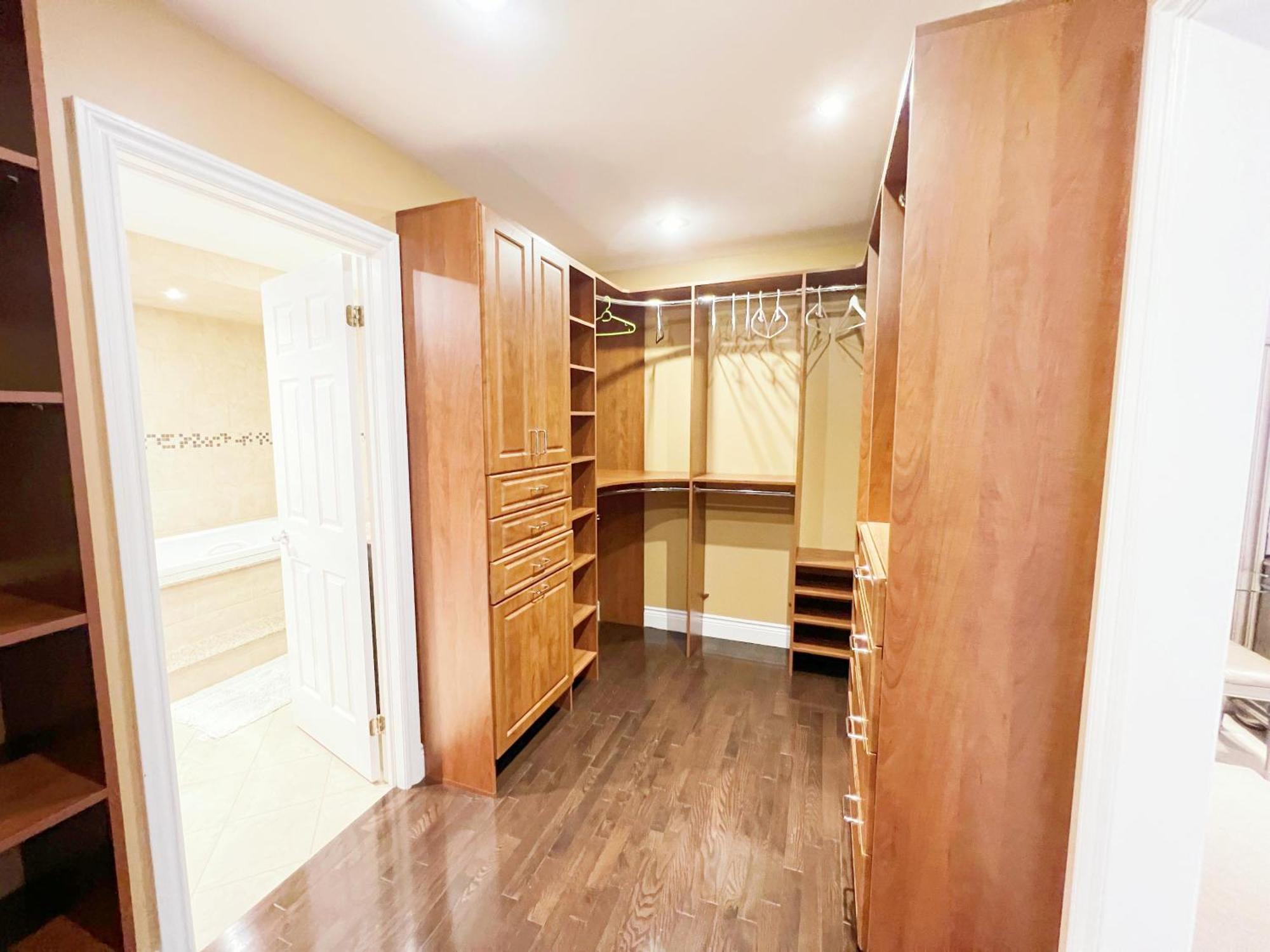 Bed & Breakfast Vihome Toronto