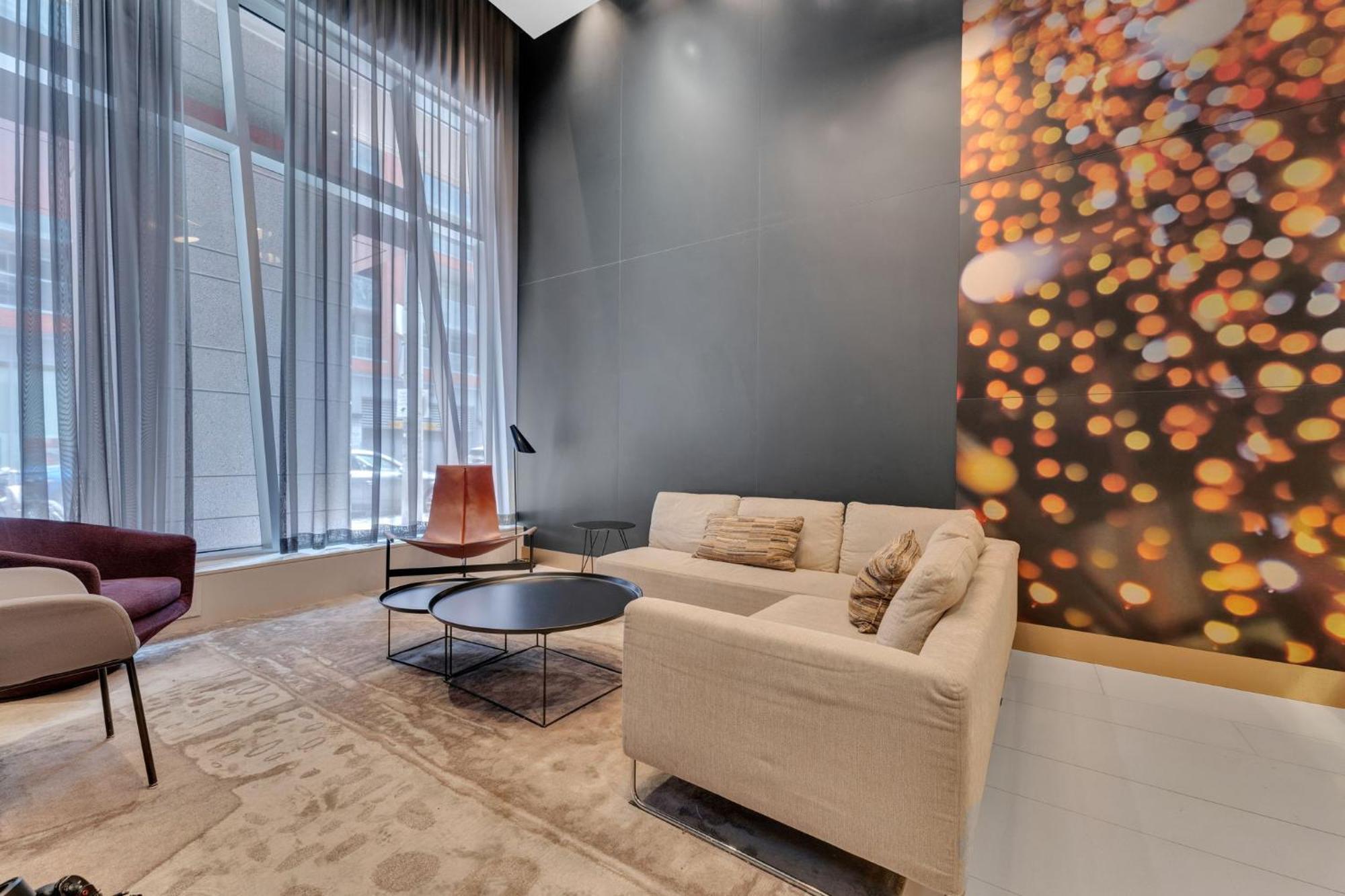 Deluxe 1br With Bird's Eye Cn Tower Views Apartment Toronto