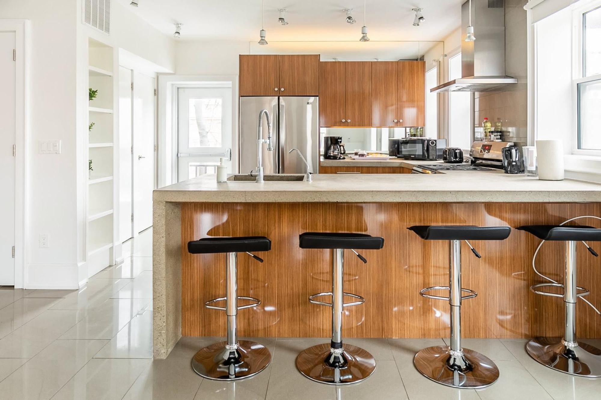 Apartment Modern 2 Bedroom - Heart Of Leslieville Toronto