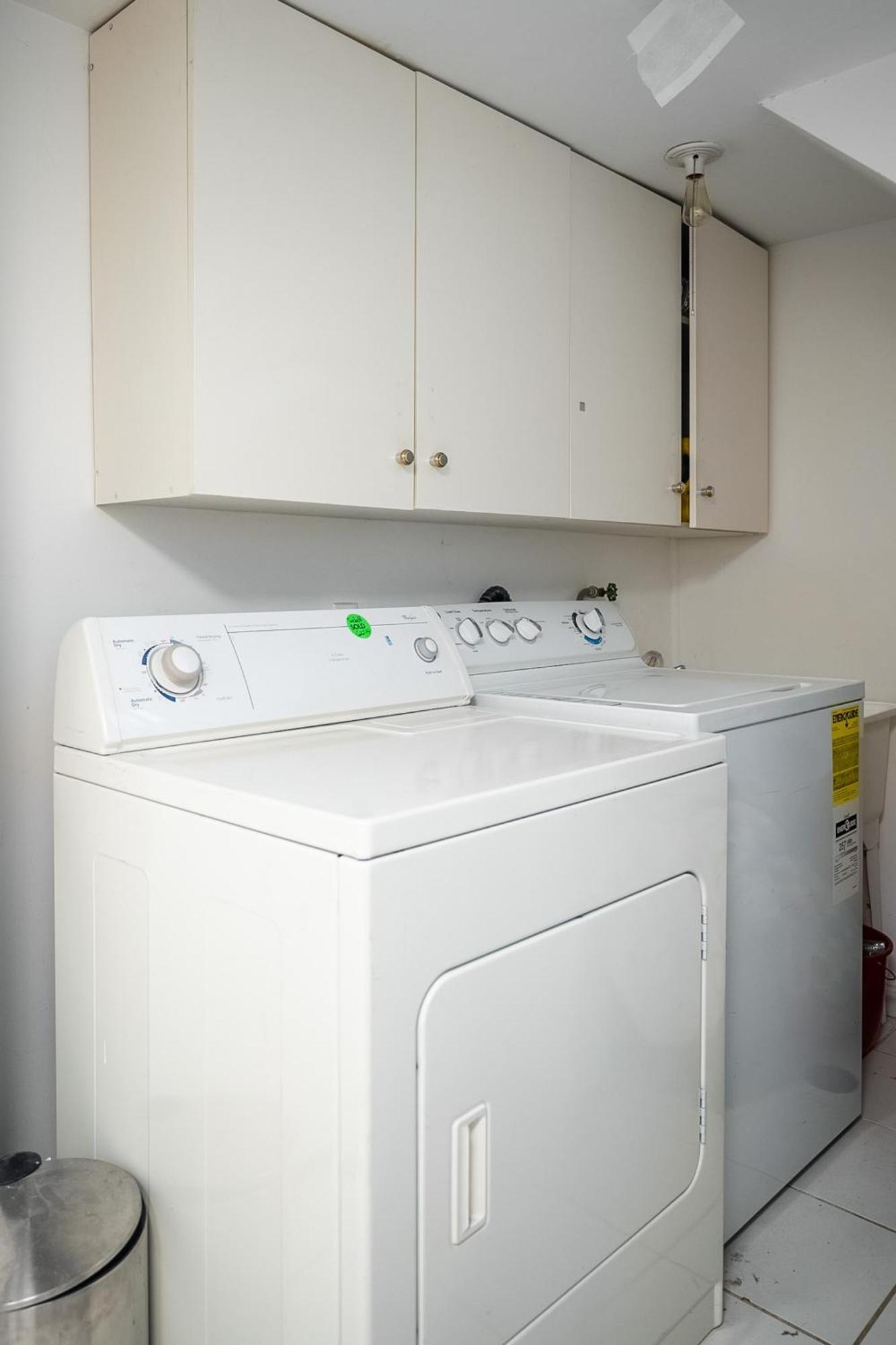 Cozy Basement With Private Patio! Toronto
