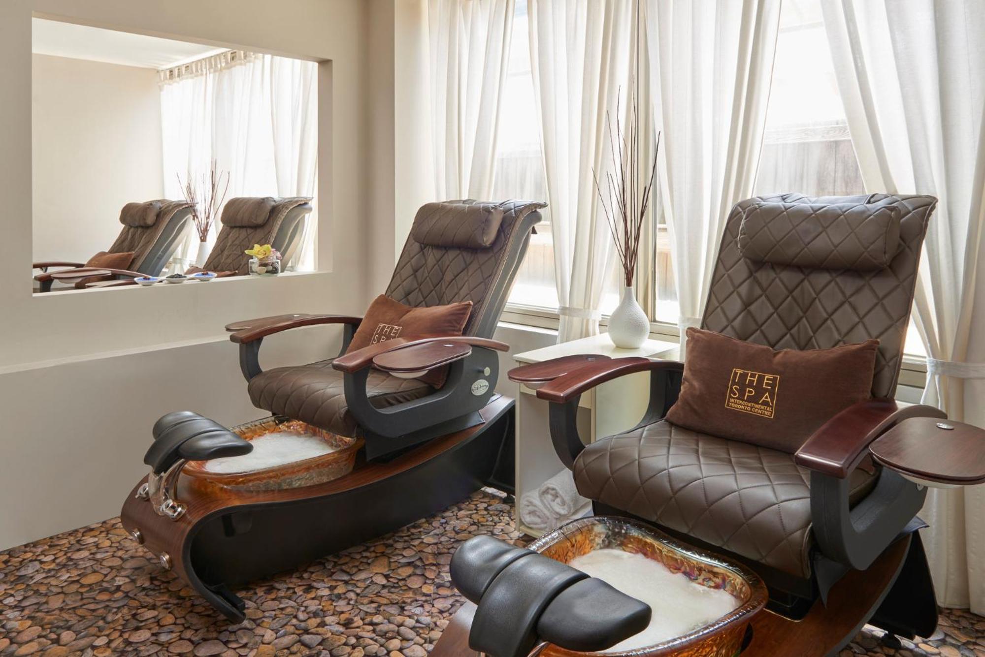 Intercontinental Centre By Ihg Toronto