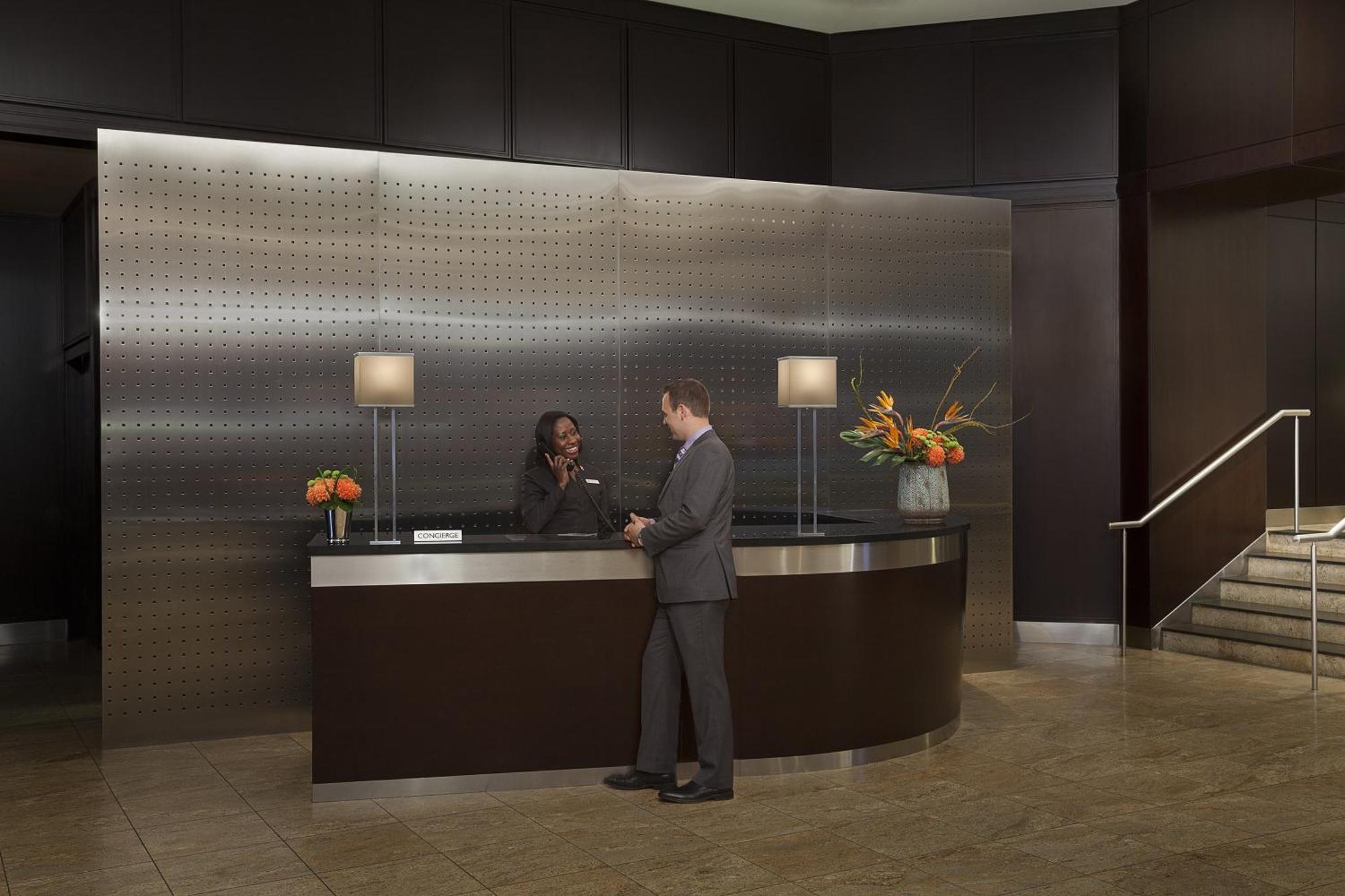 Hotel Intercontinental Centre By Ihg 4*