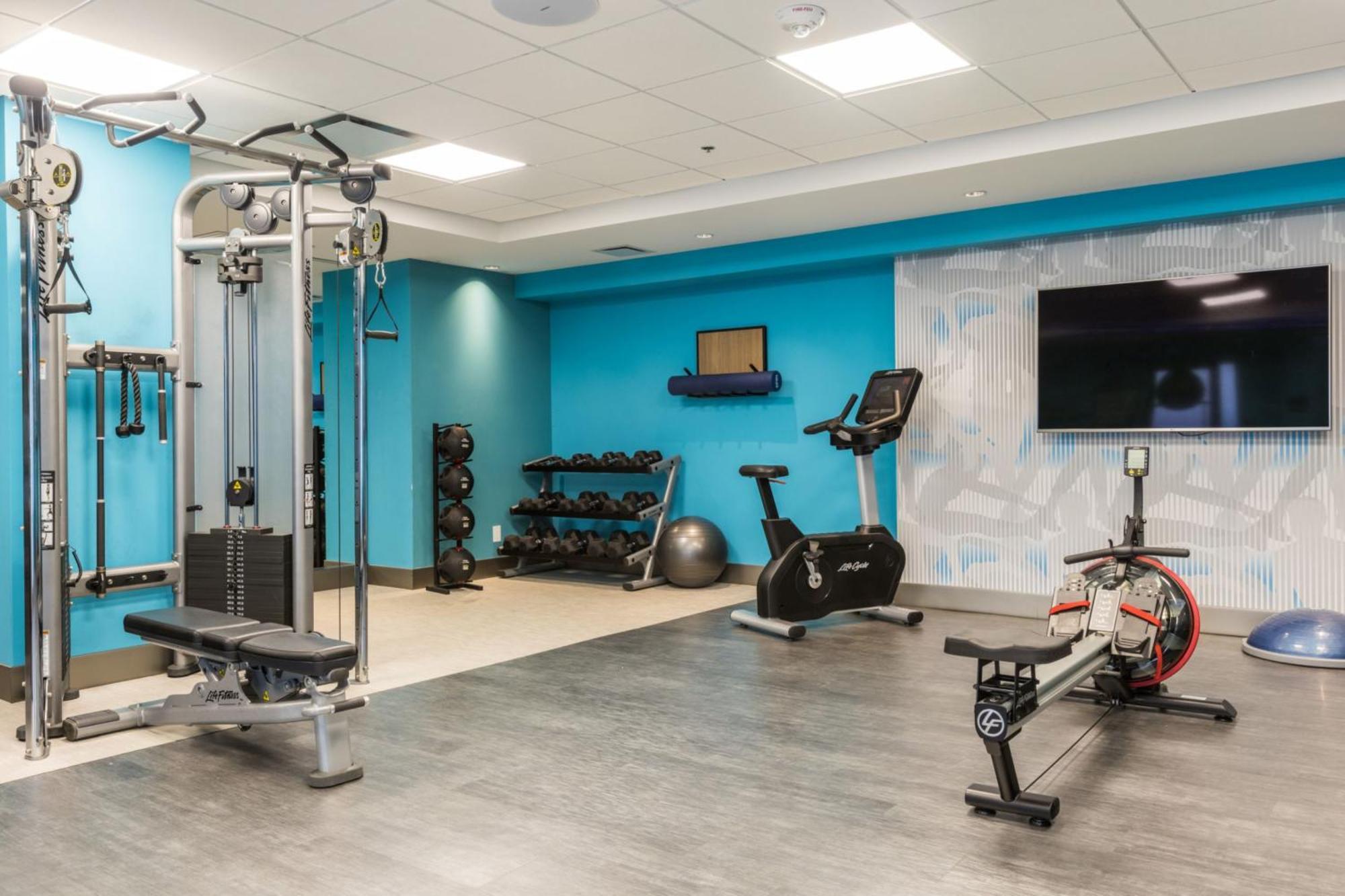 Crowne Plaza Airport By Ihg Hotel Toronto