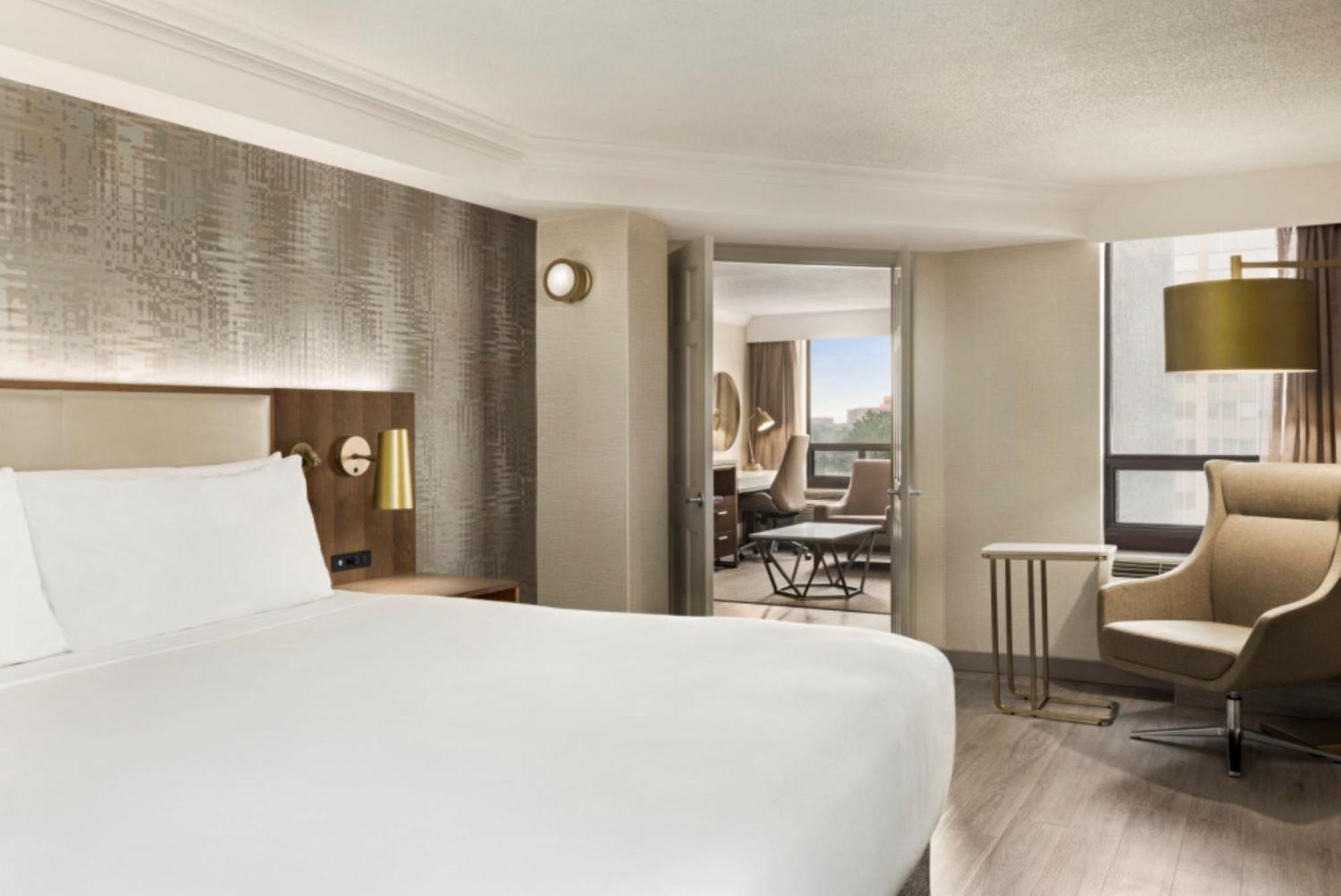 Hotel Crowne Plaza Airport By Ihg