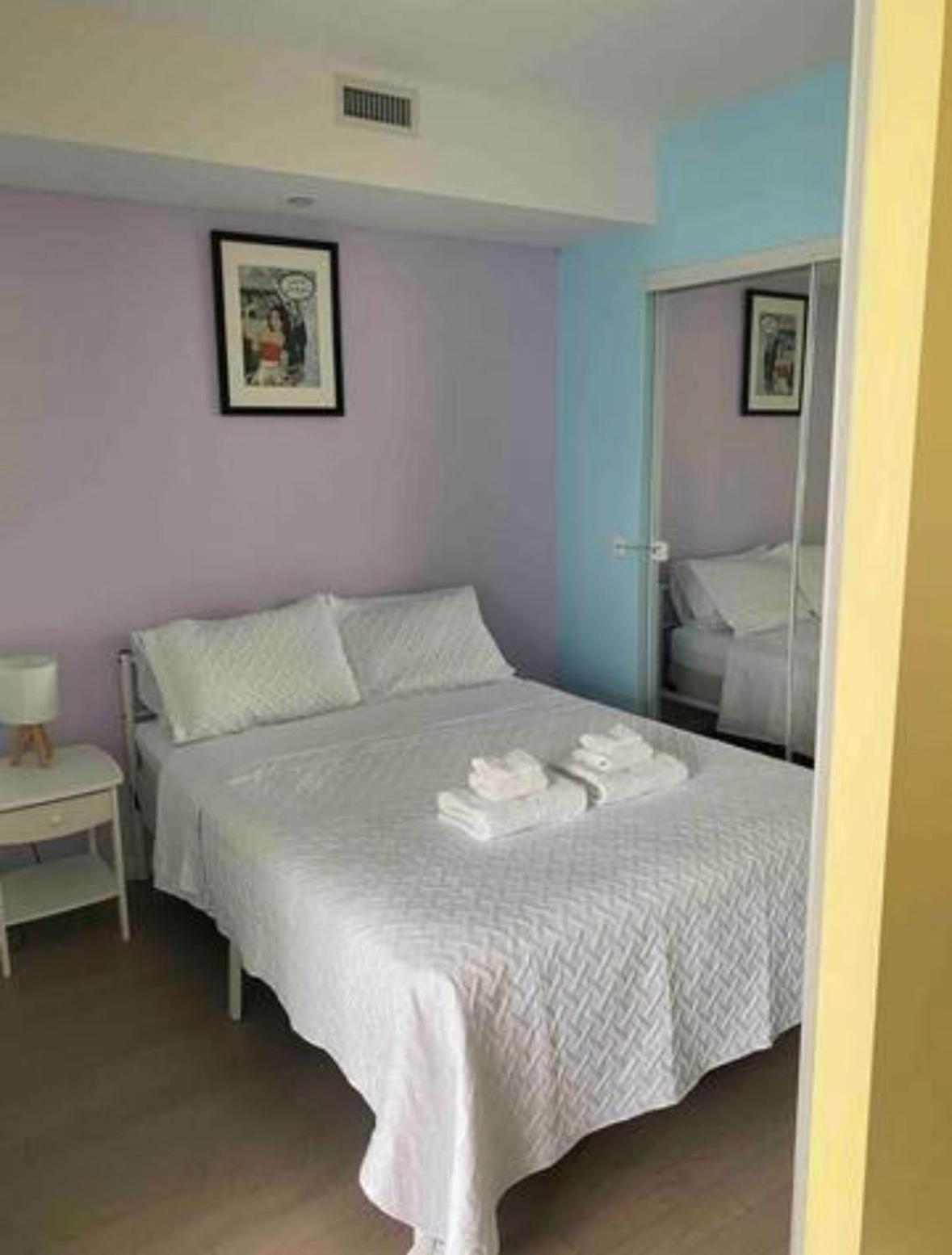 Apartment Bright 1br W Large Terrace - Entertainment District Toronto