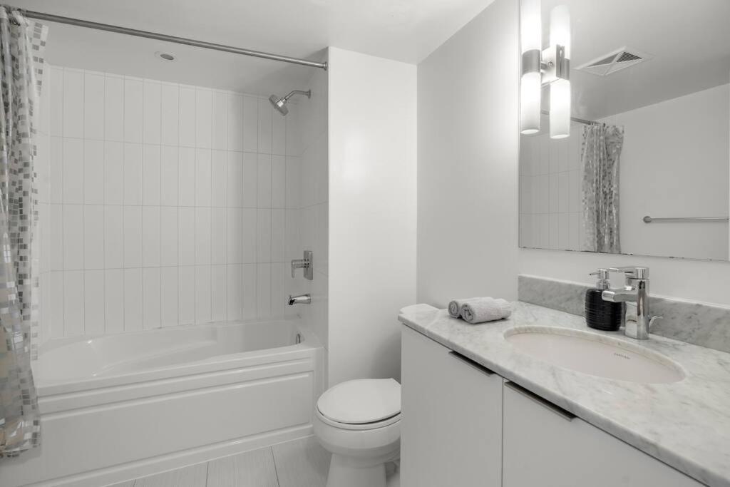 The Royal Nest In Downtown Toronto! Apartment Toronto