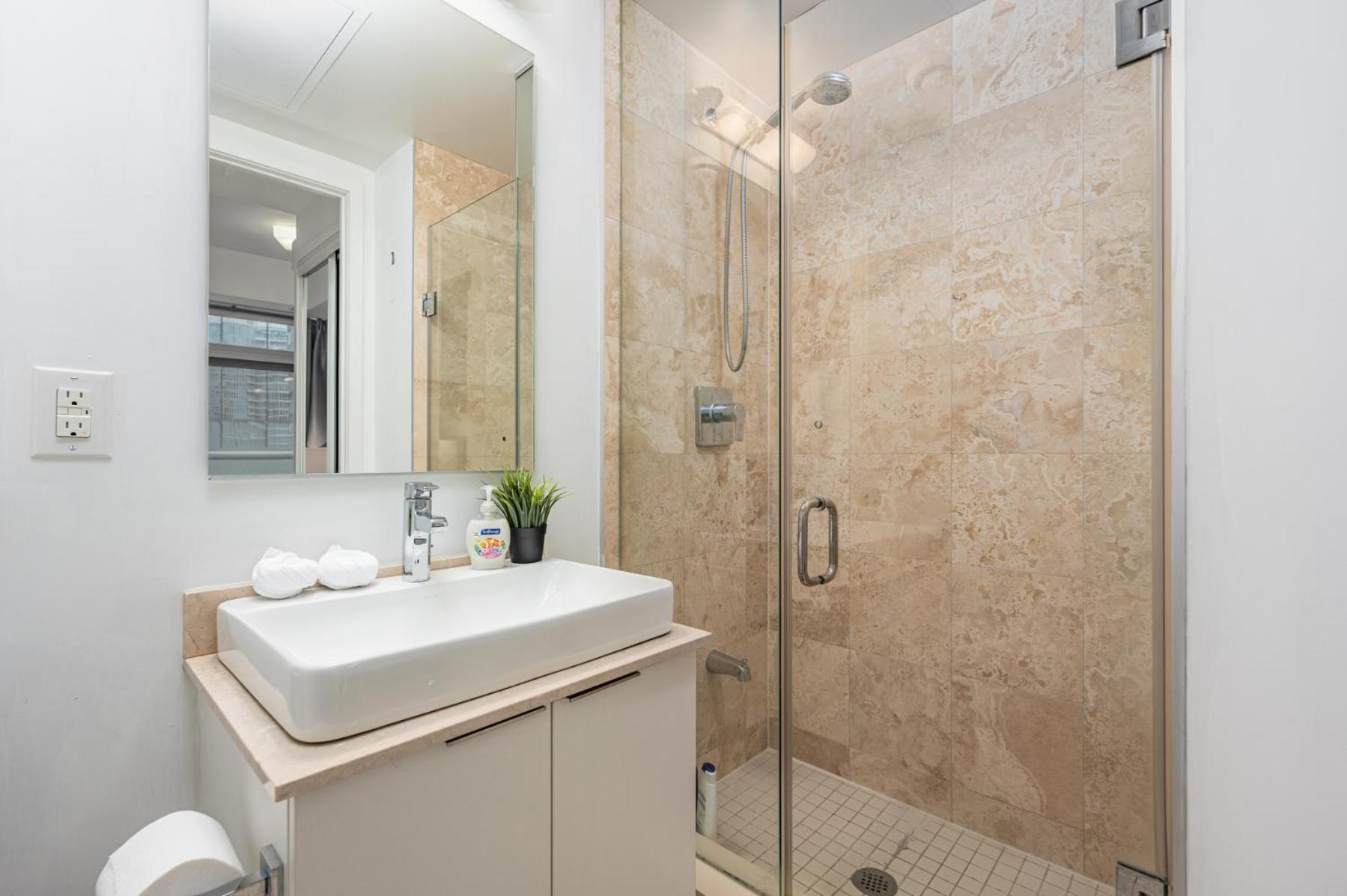 Apartment Downtown 1 *