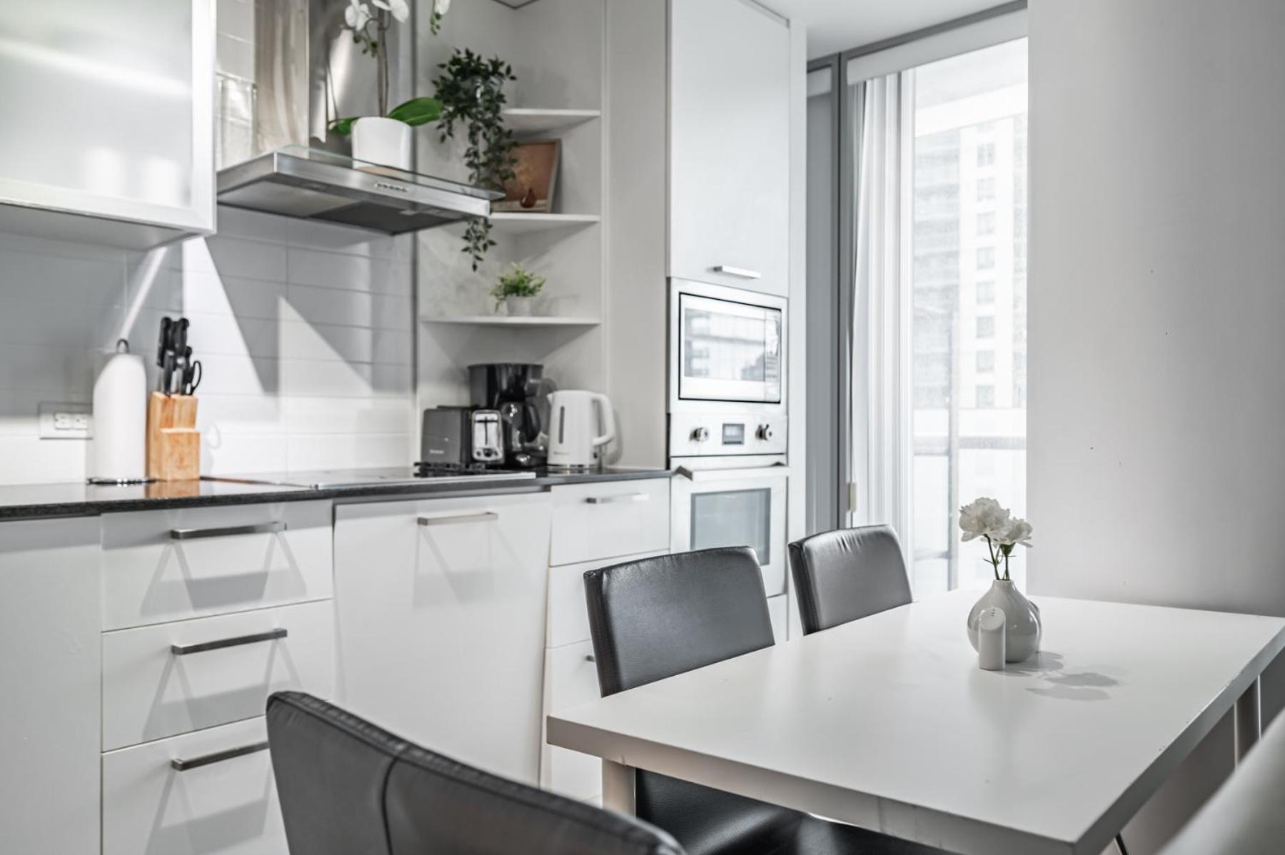 Apartment Downtown 1 *