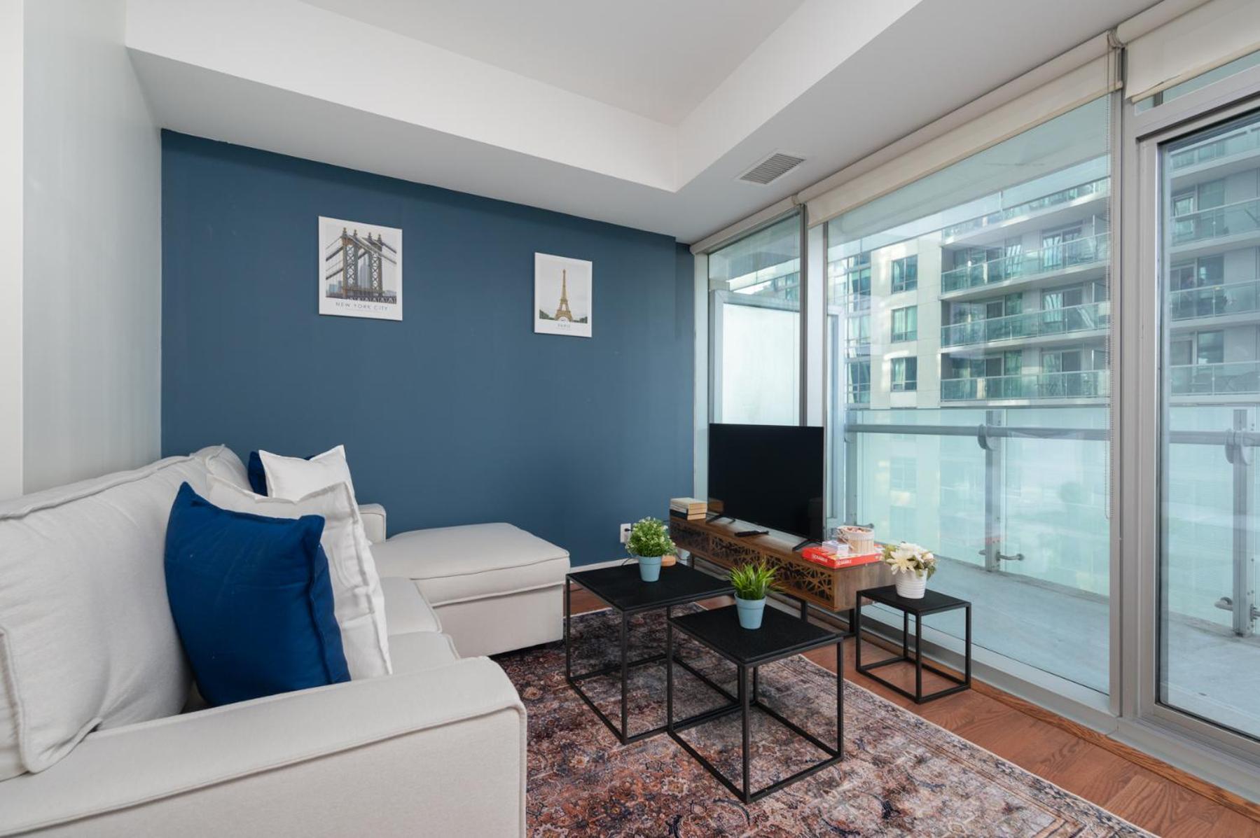 York Apartment *