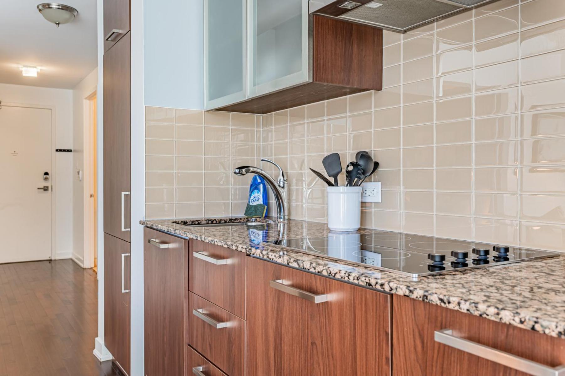 York Apartment *