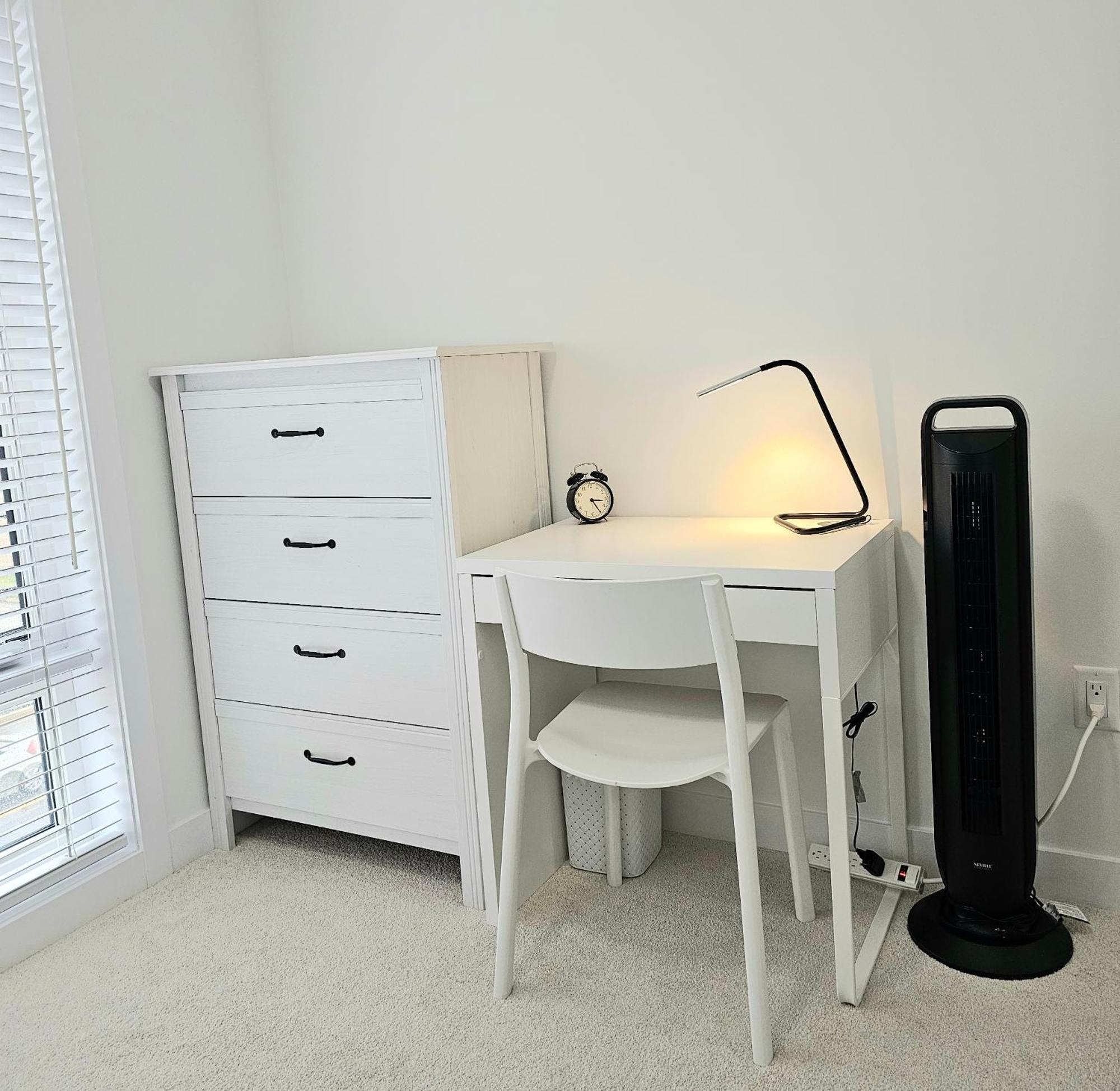 Pine Brandnew Private With Shared Bathroom In On Canada Guest house