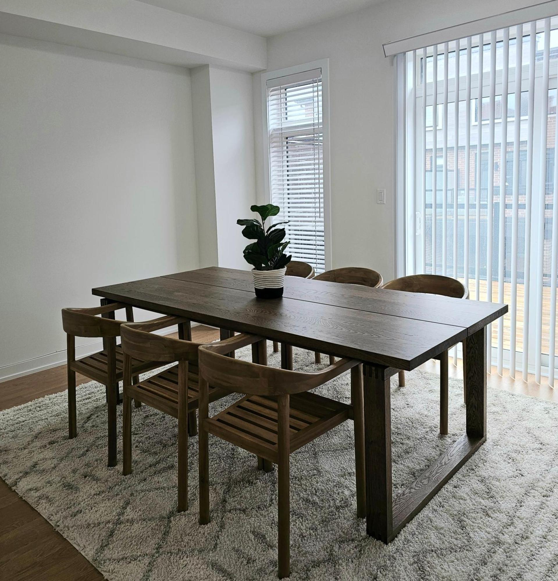 Pine Brandnew Private With Shared Bathroom In On Canada