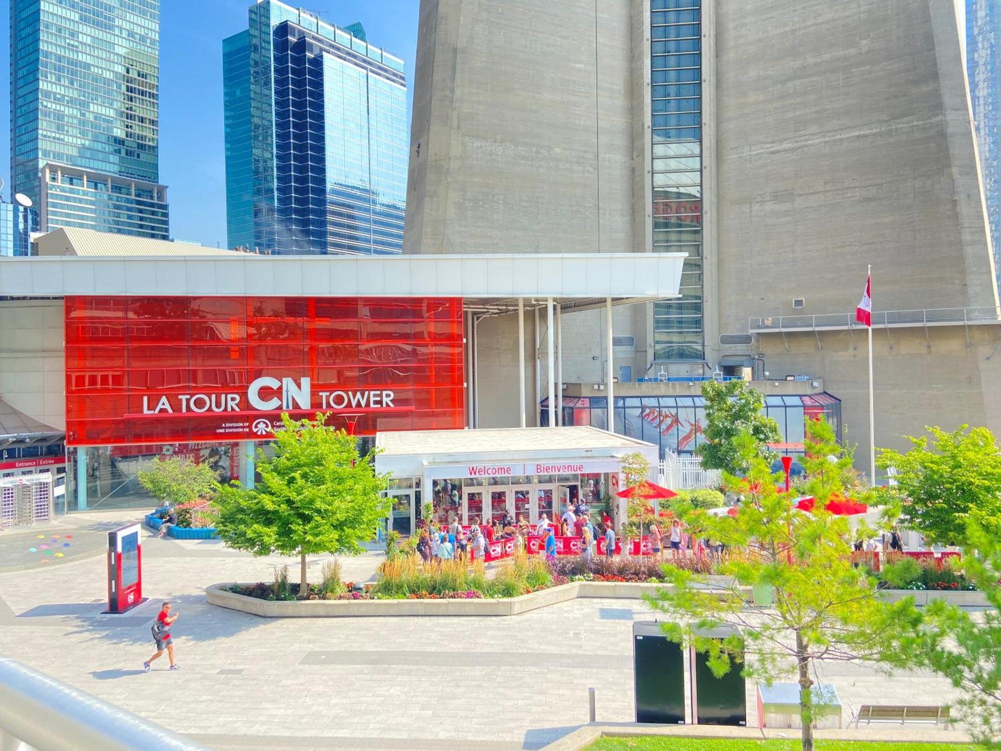 Lakeside Haven: Harbourfront With Million-dollar Views Apartment *