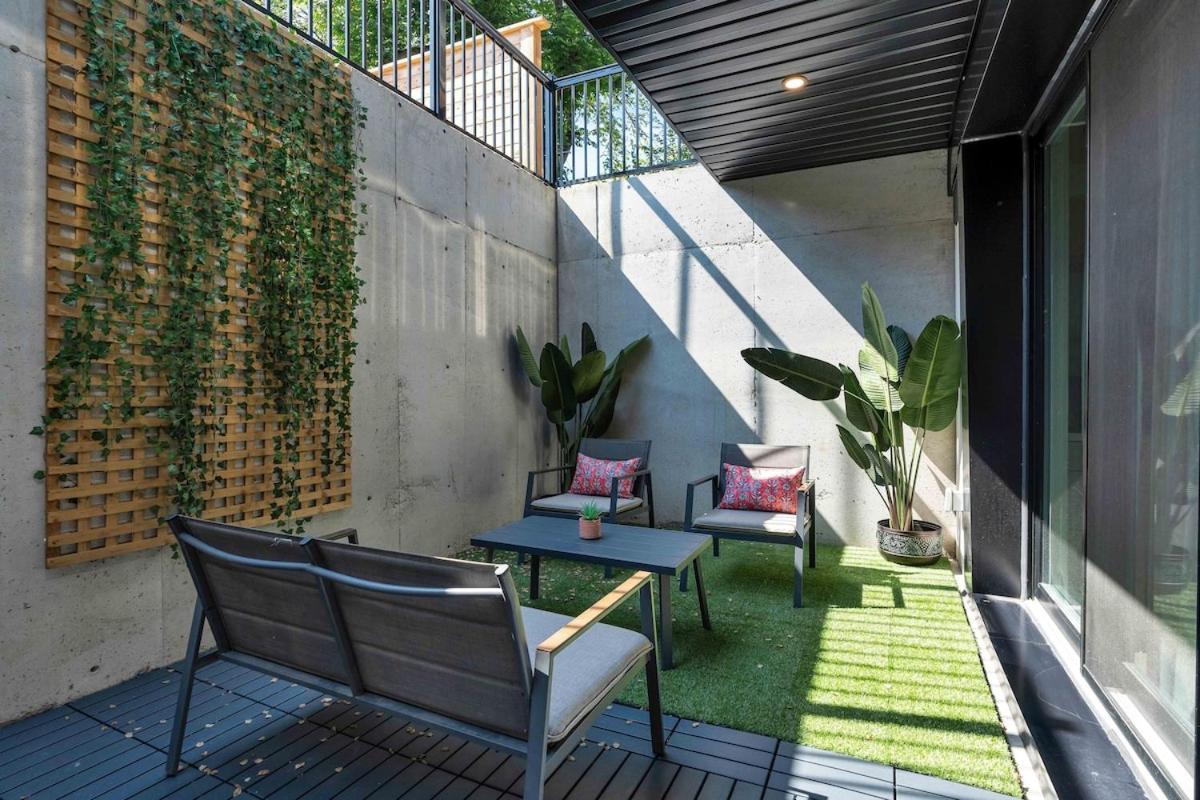 Hidden Gem - 3 Bedroom Steps To Little Italy And Uoft