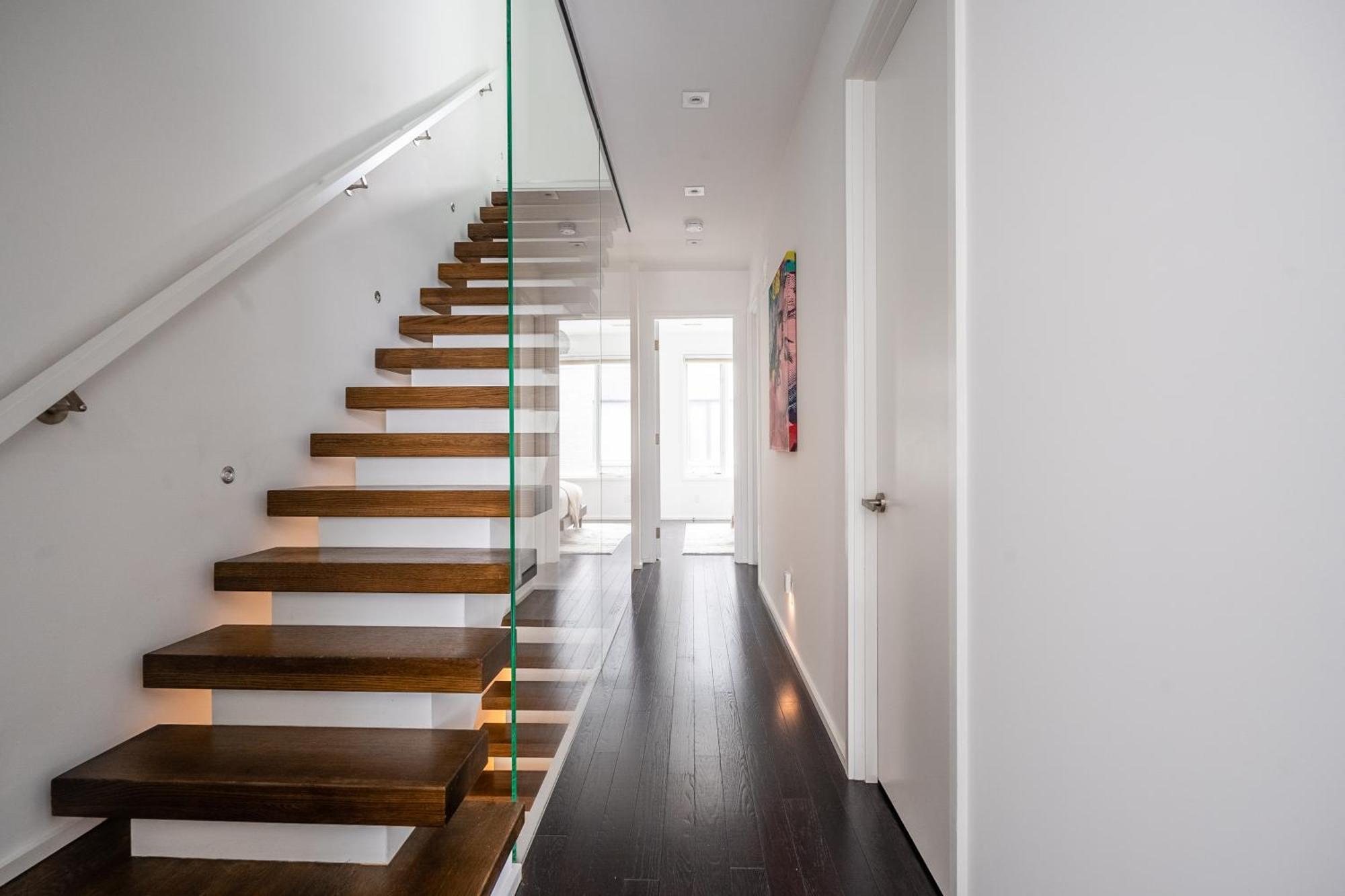 Apartment Fancy Downtown House With Hot Tub & Bbq By Globalstay