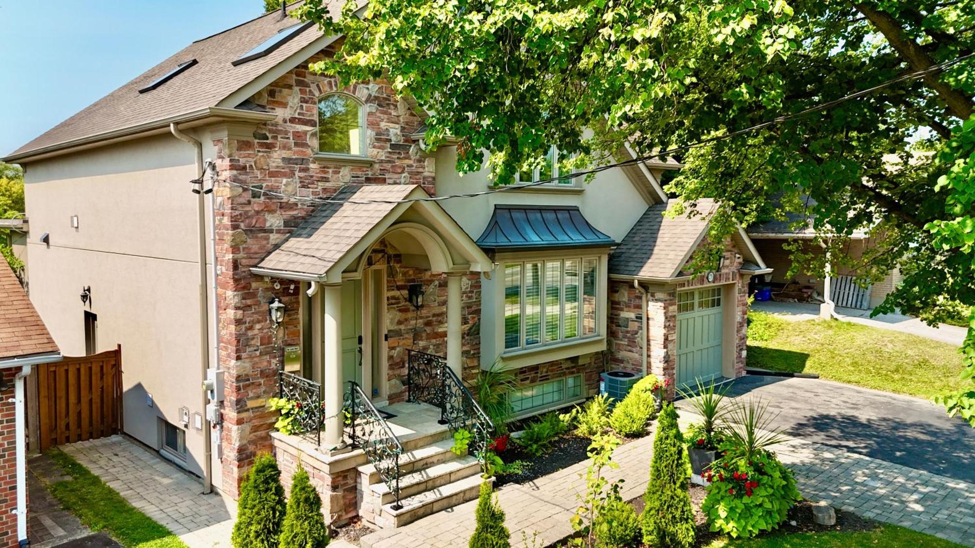 Iresidence In - Unique Mansion - Fantastic Views Toronto