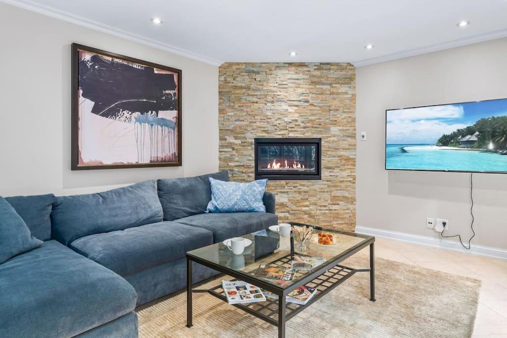 Spacious Bedroom With Garden View, Fridge, Workspace