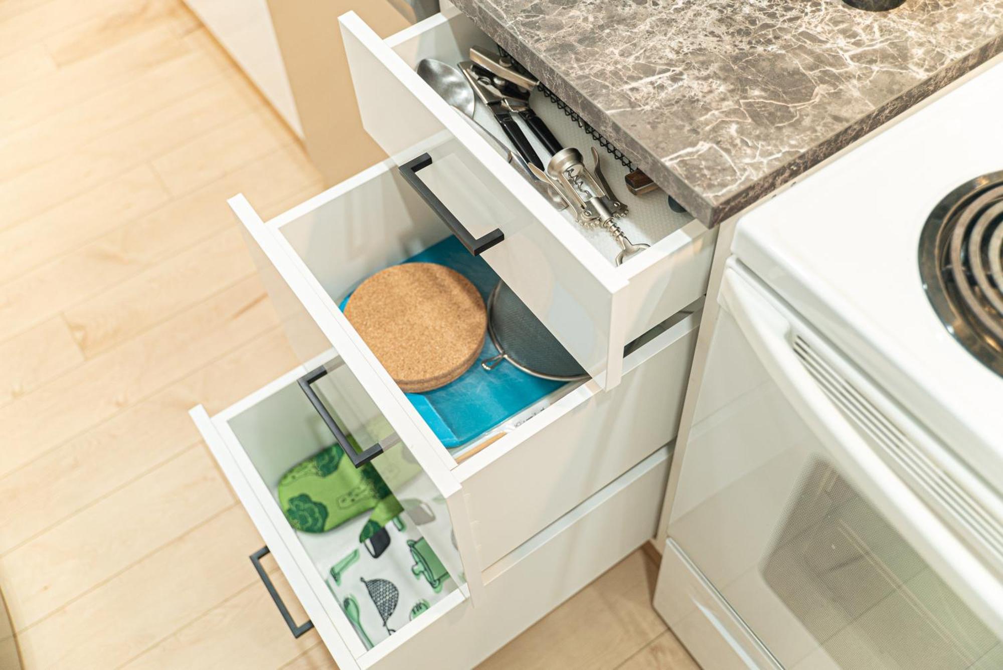 With Working Space, Equipped Kitchen, Comfortable Bed *