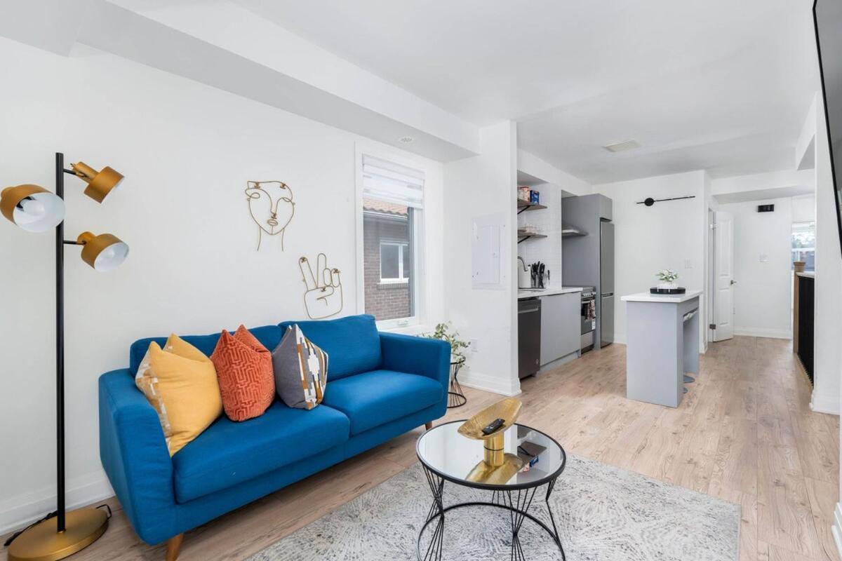 Modern Family Escape In Vibrant Ossington