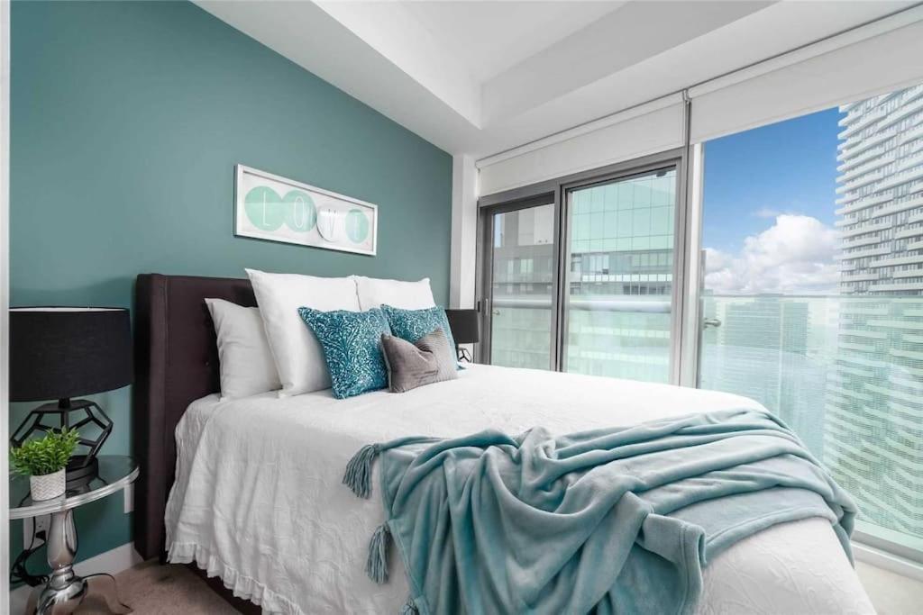 Apartment New Superior Lakeview Luxury Floor 3-bedroom On 48th Floor *