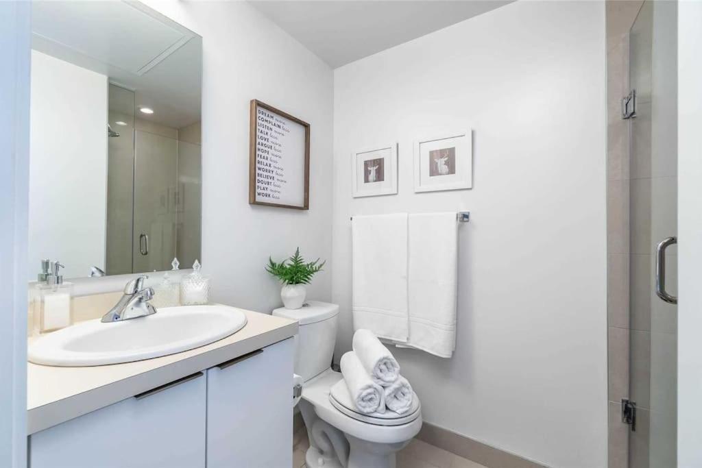Apartment New Superior Lakeview Luxury Floor 3-bedroom On 48th Floor *