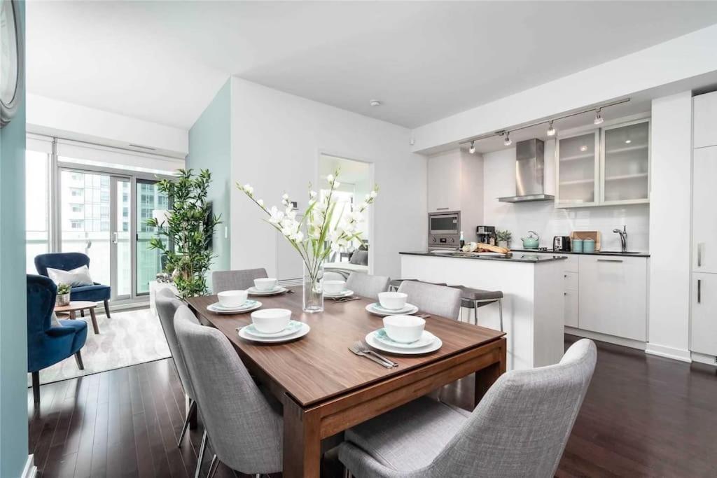 New Superior Lakeview Luxury Floor 3-bedroom On 48th Floor *