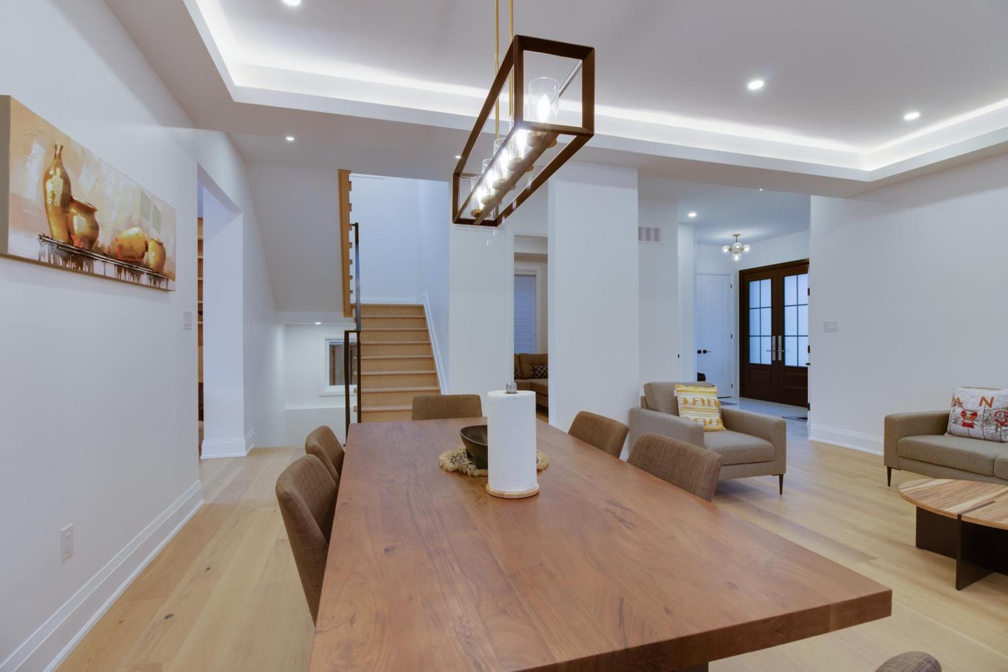 Luxury House In Scarborough *