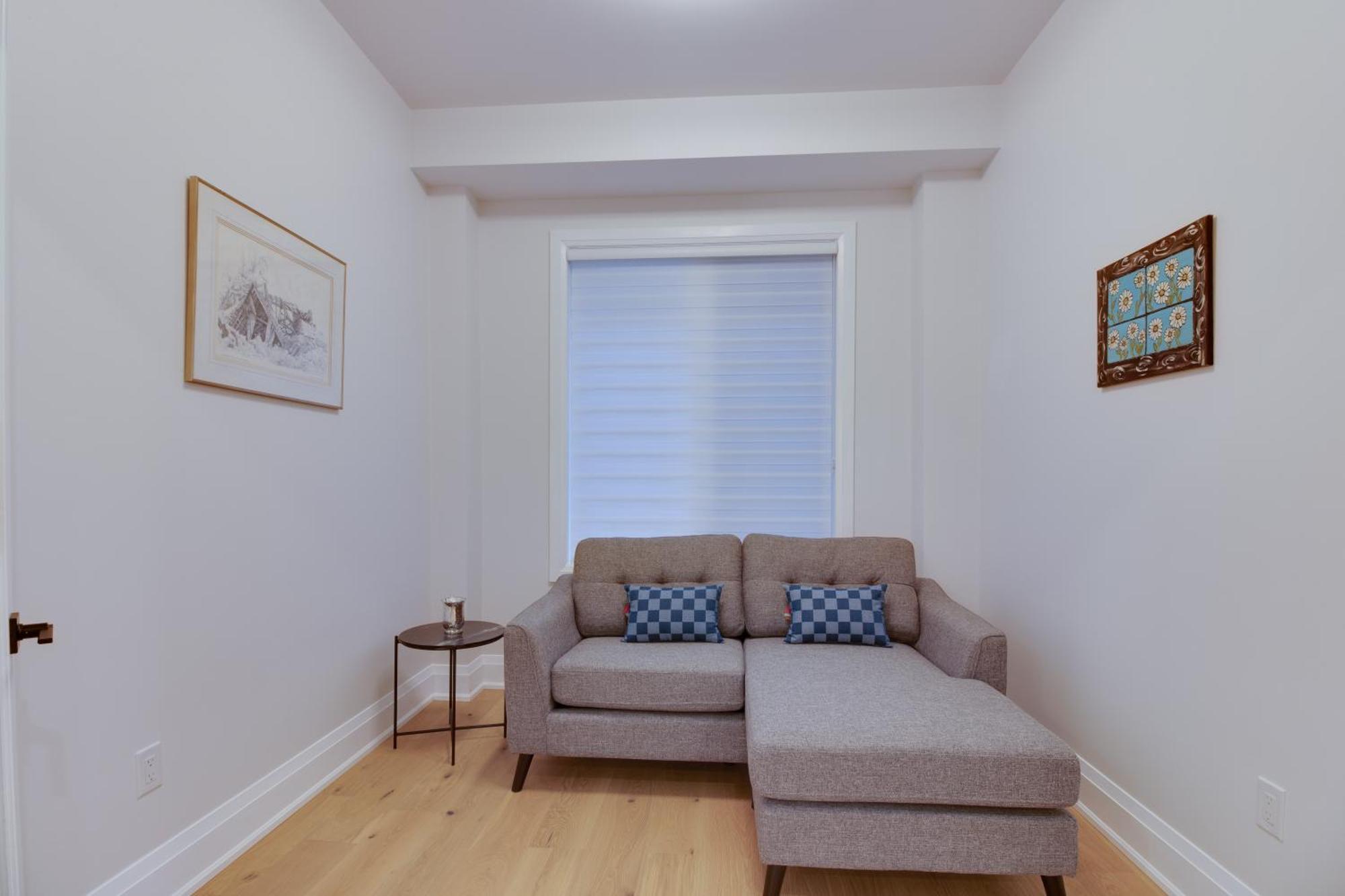 Luxury House In Scarborough Apartment