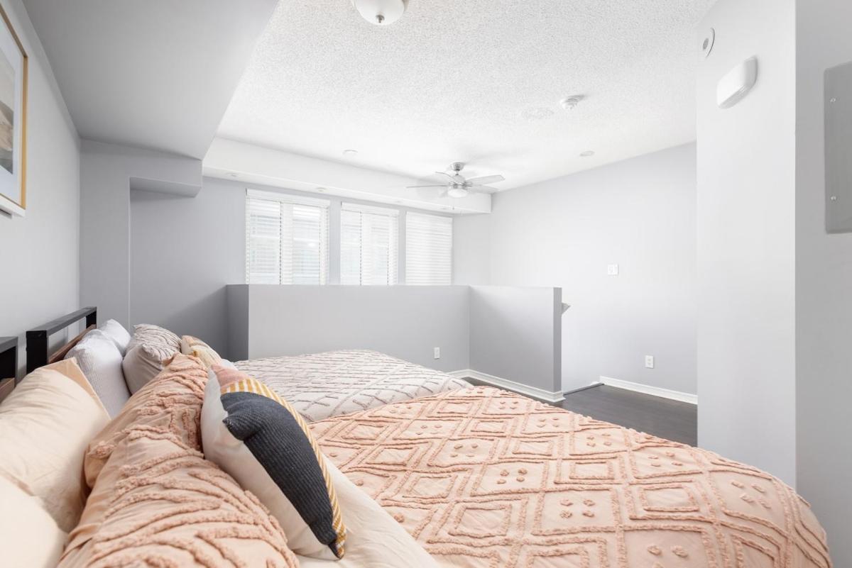 Loft By The * Toronto