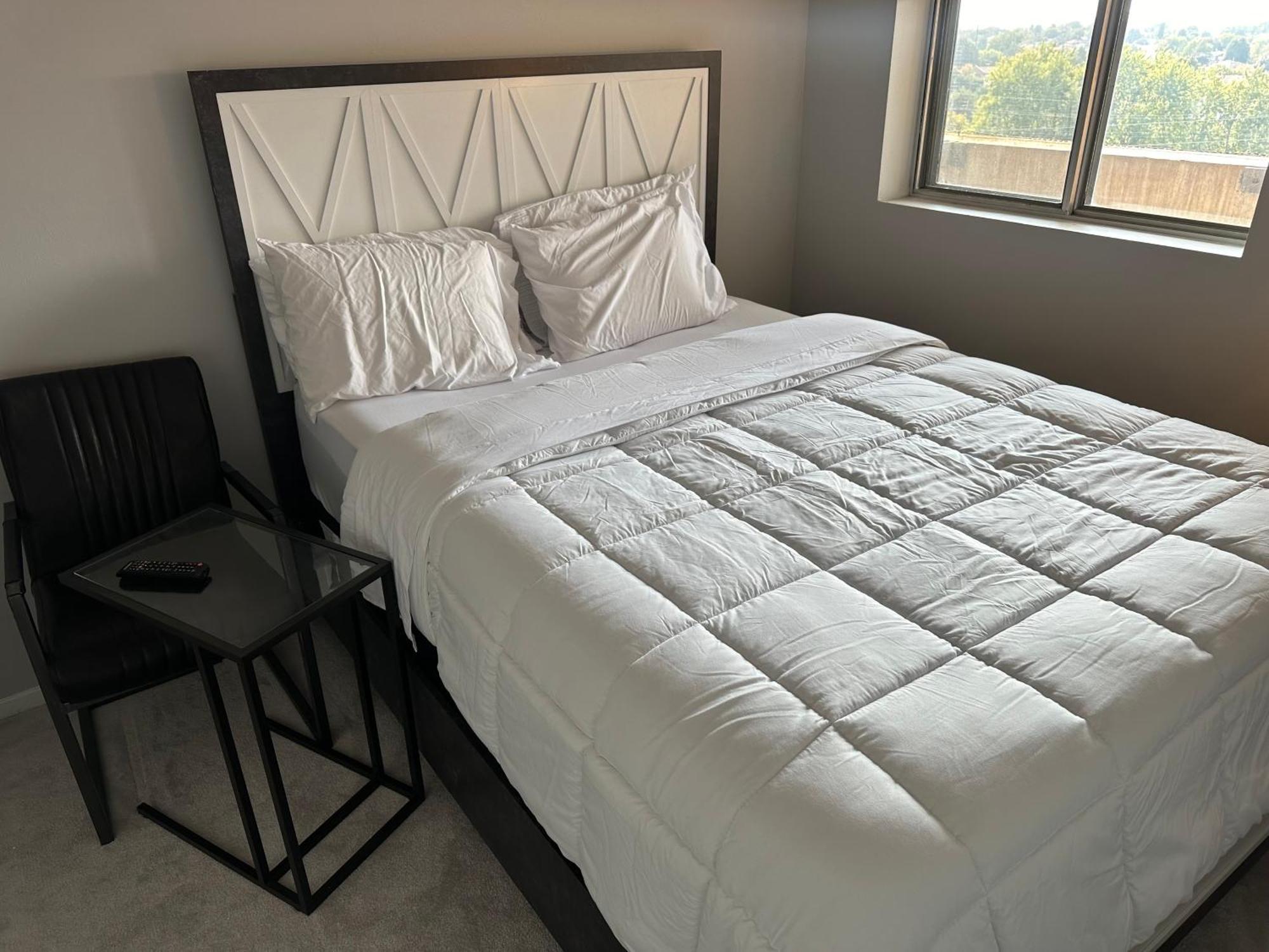 Paradise Homestay Toronto
