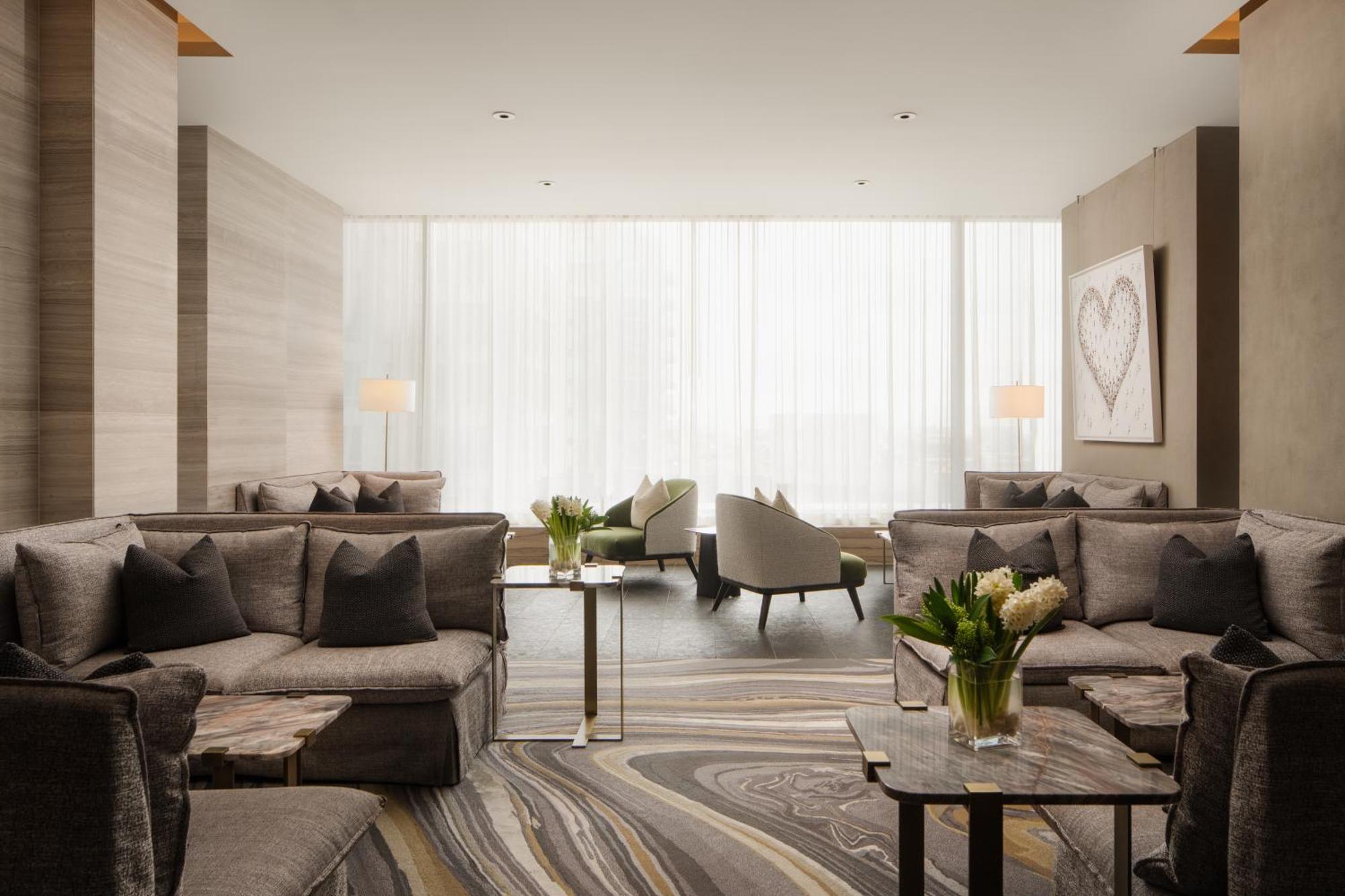 Four Seasons 5* Toronto