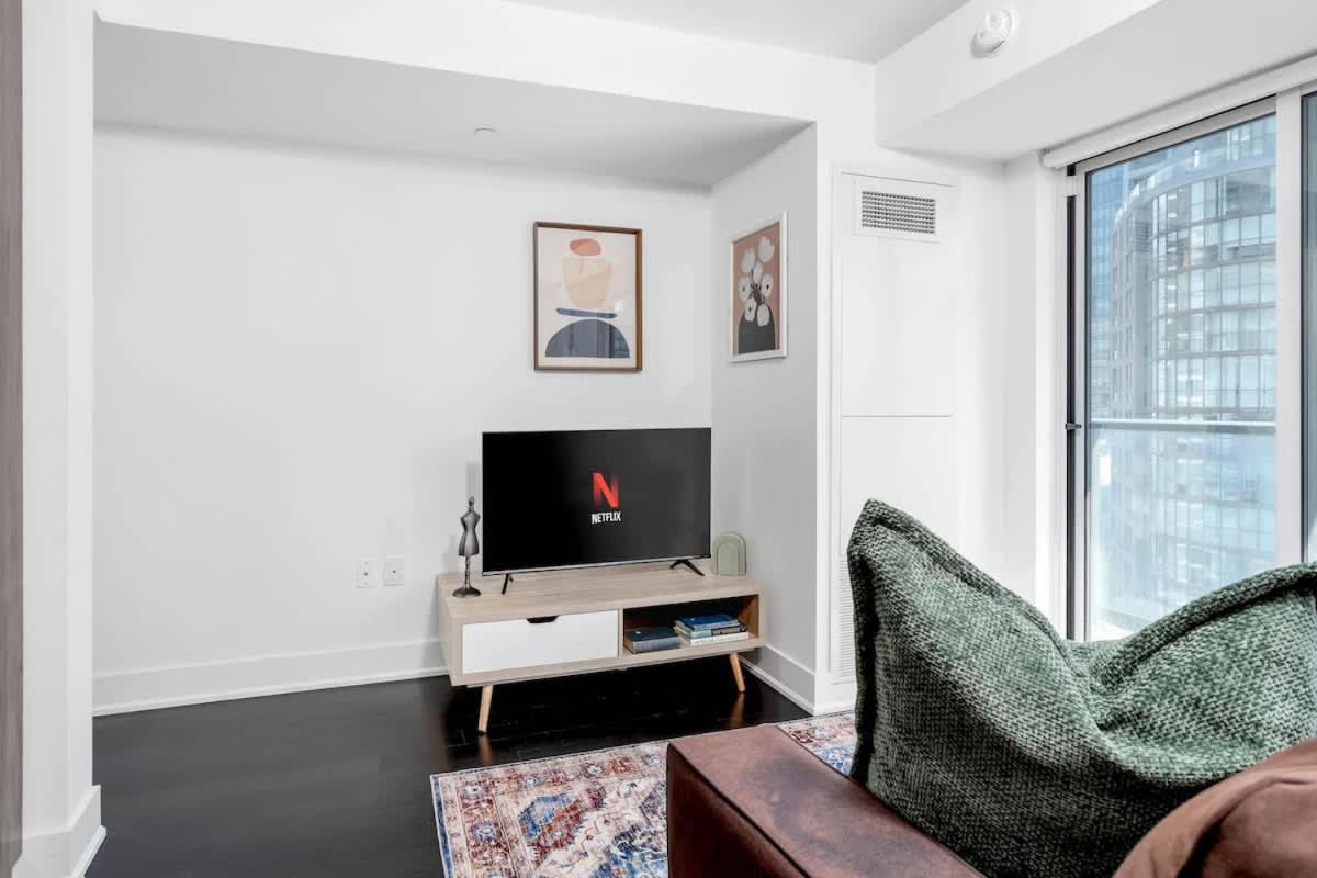 Apartment Easy Access 1br On Bay Street *