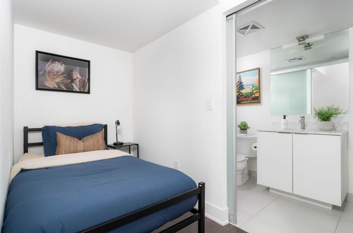 Apartment Downtown 2 Beds Near Uoft Toronto