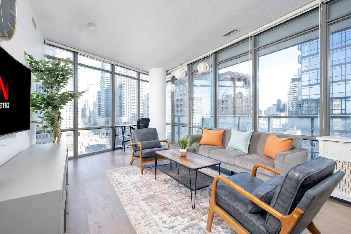 Beautiful 2br 2ba W 4 Beds Near Yorkville Bloor Apartment Toronto