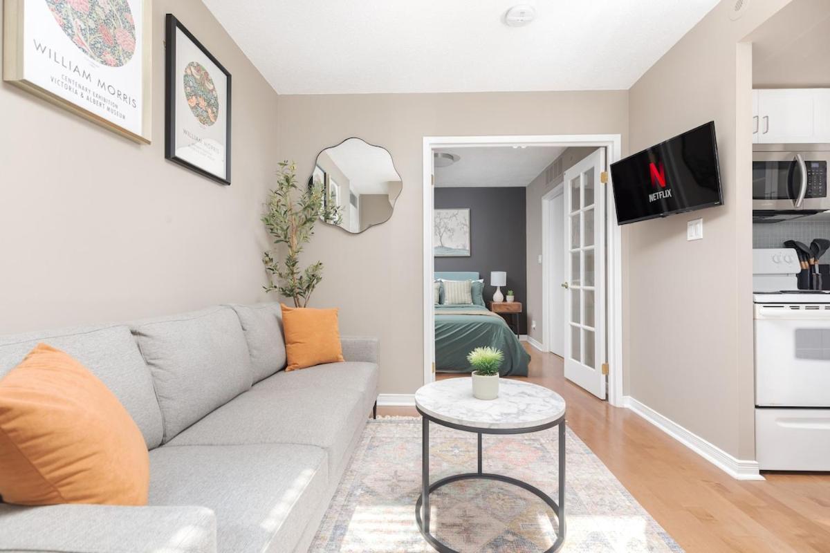 Comfy Liberty Village 1bd Steps From King St * Toronto