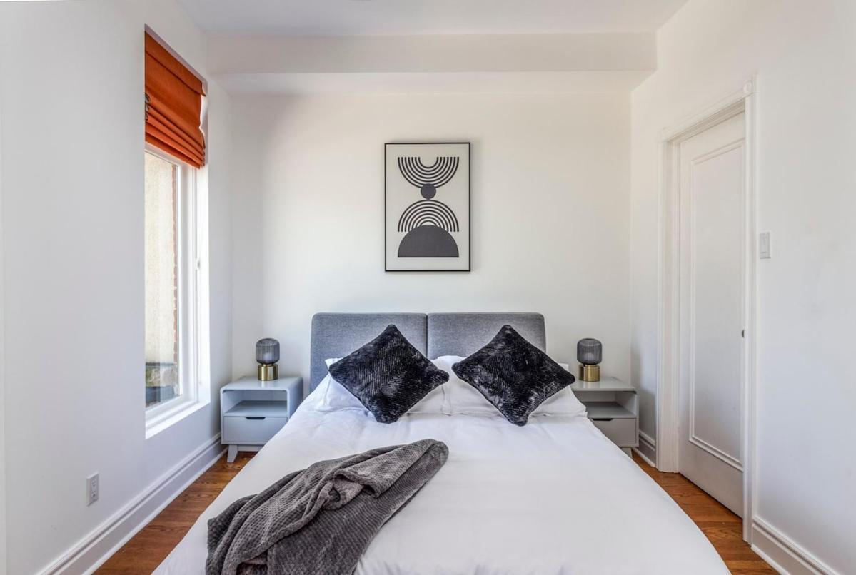 Warehouse Style Loft Near Yorkville *
