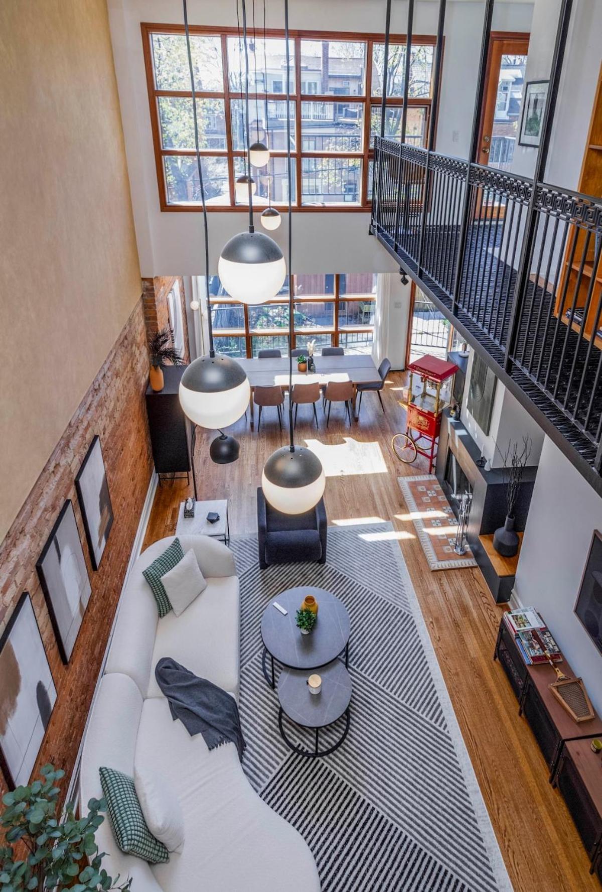 Warehouse Style Loft Near Yorkville *