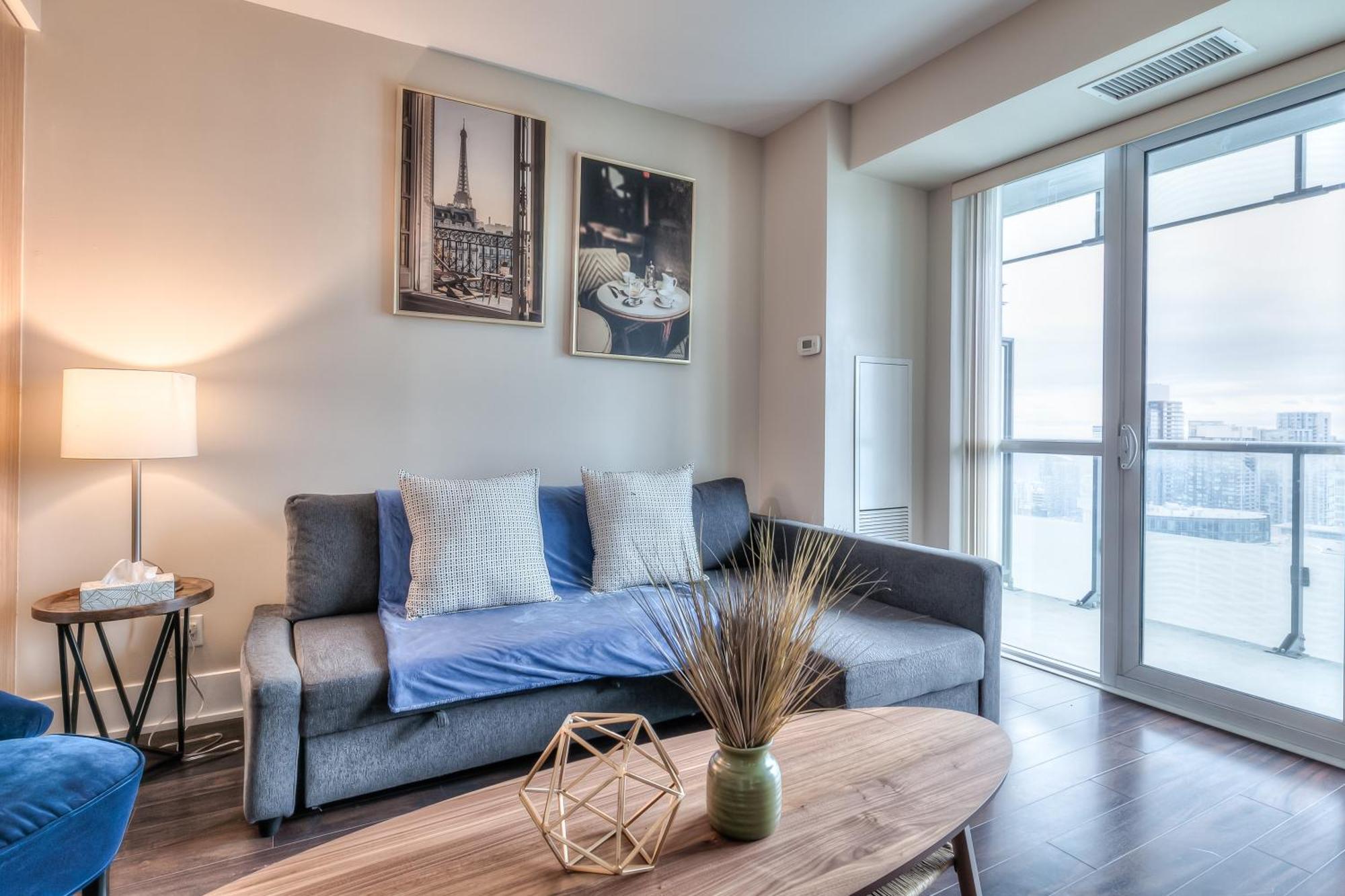 Rivetstays - The Atmos I Apartment Toronto