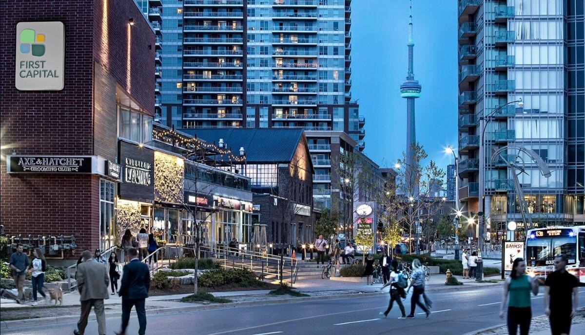 Apartment Trinity Bellwood Downtown Toronto