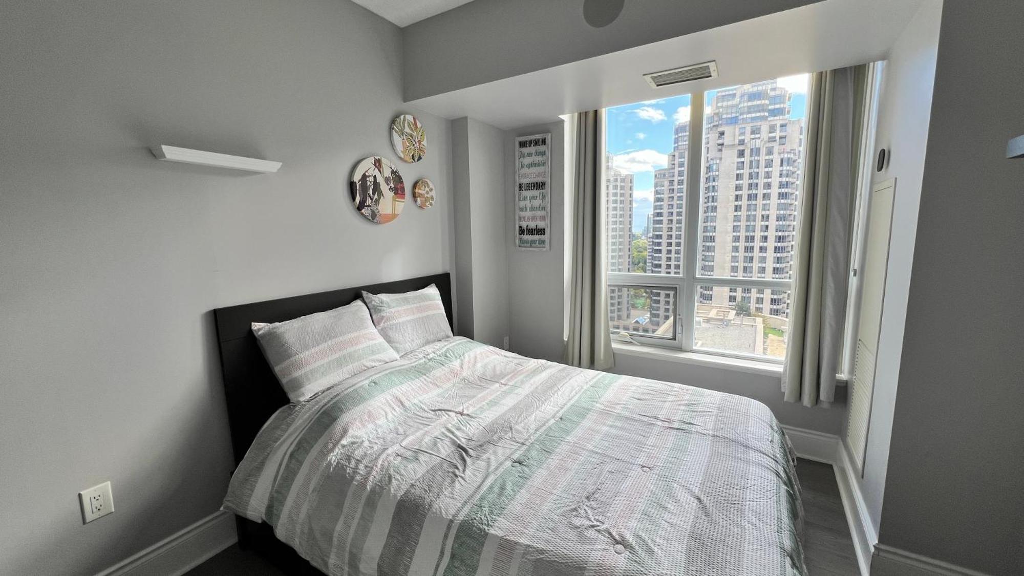 - With Yonge Street View And 3 Star Amenities *