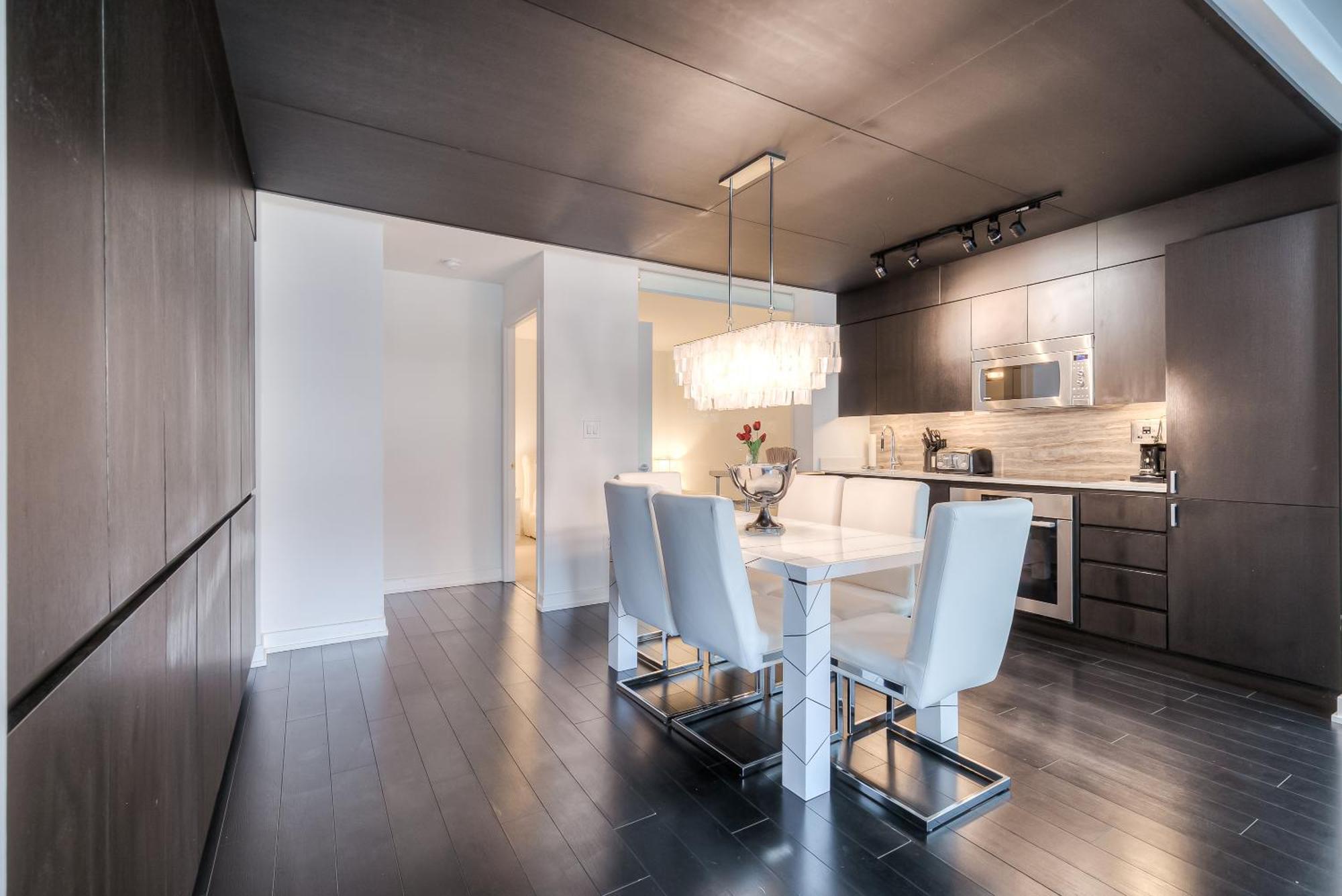4br Townhouse Premium Double Story Loft Townhouse Apartment