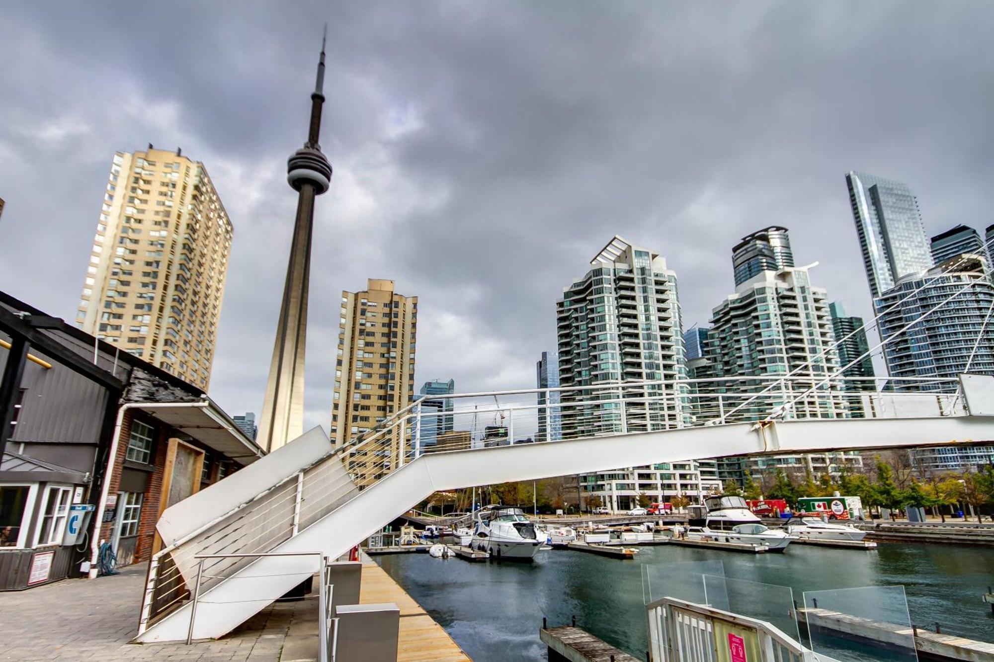 Apartment Luxury Living Downtown Toronto